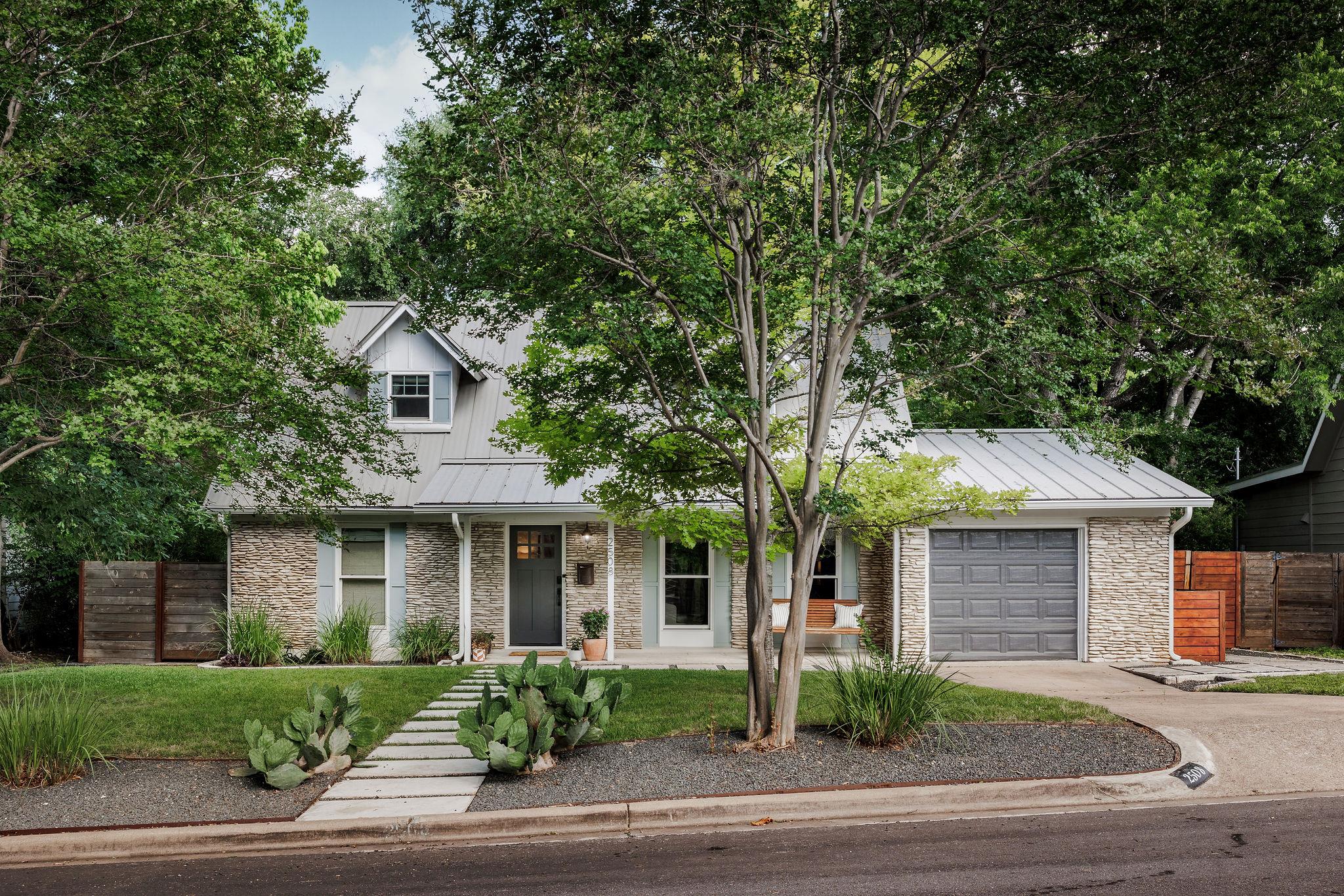 2508 Friar Tuck LN
