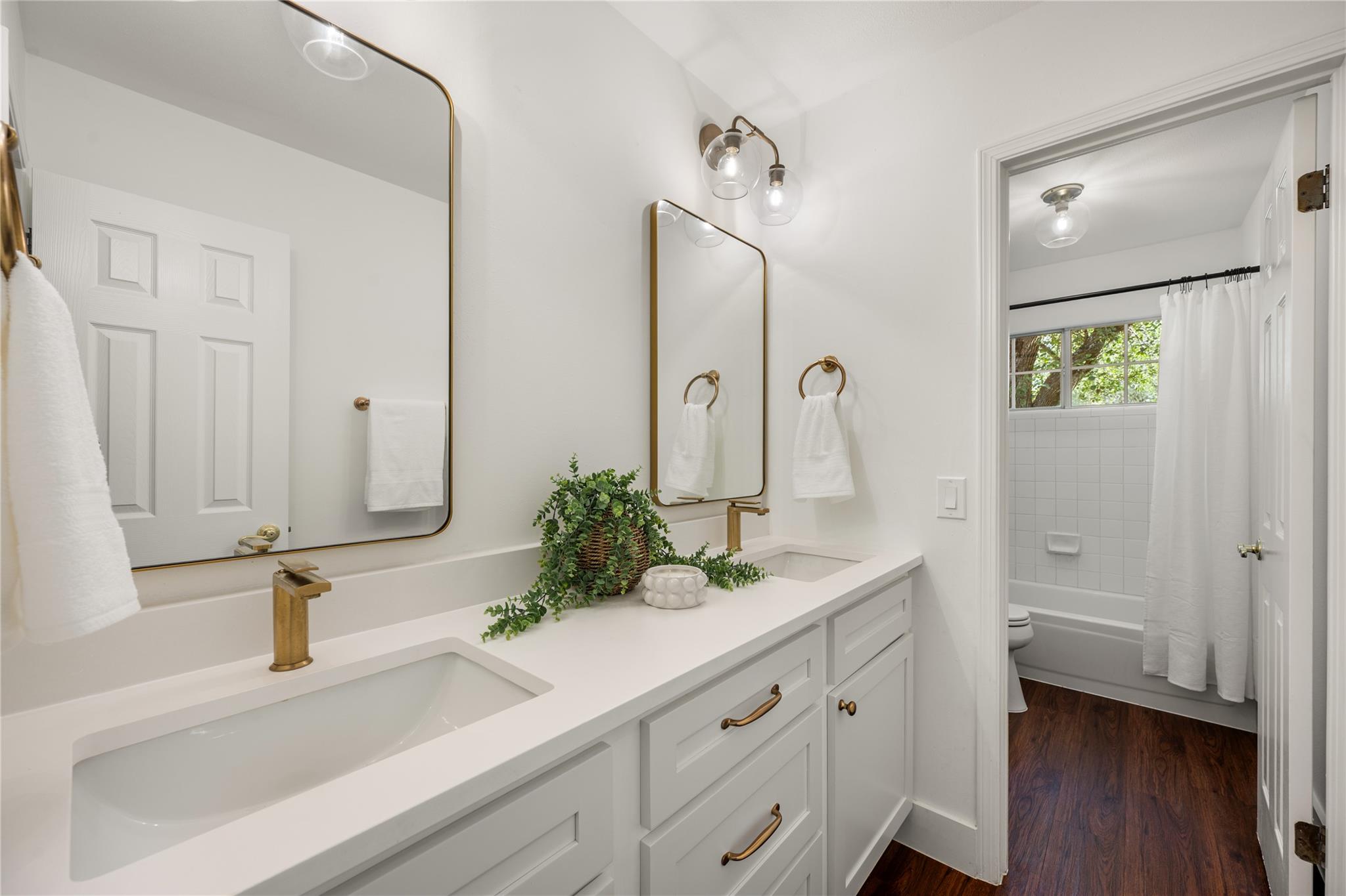 3501 Corner Brook CV