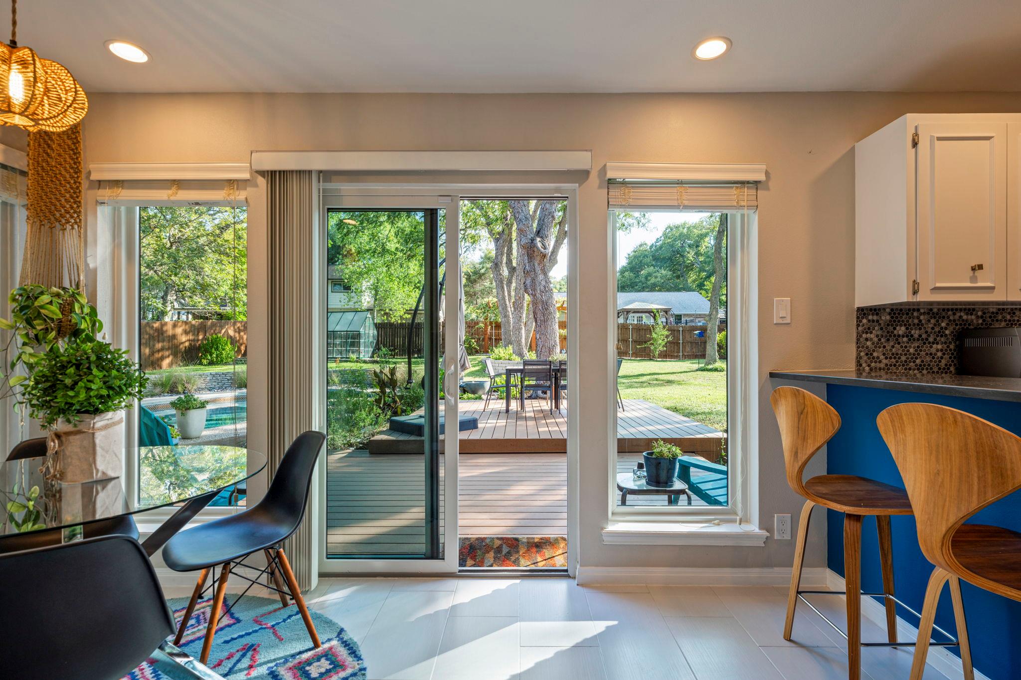2409 Lancaster DR