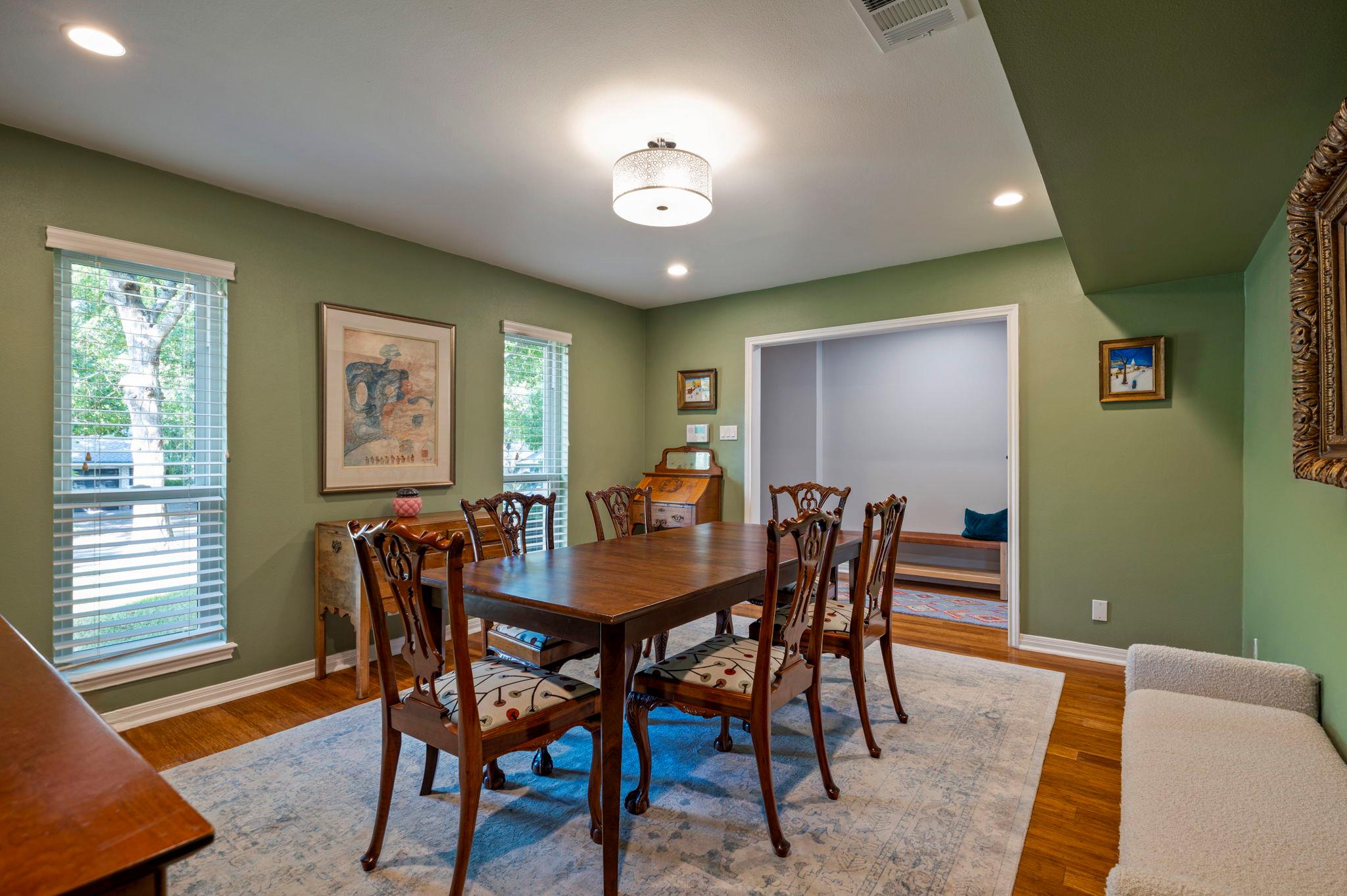 2409 Lancaster DR