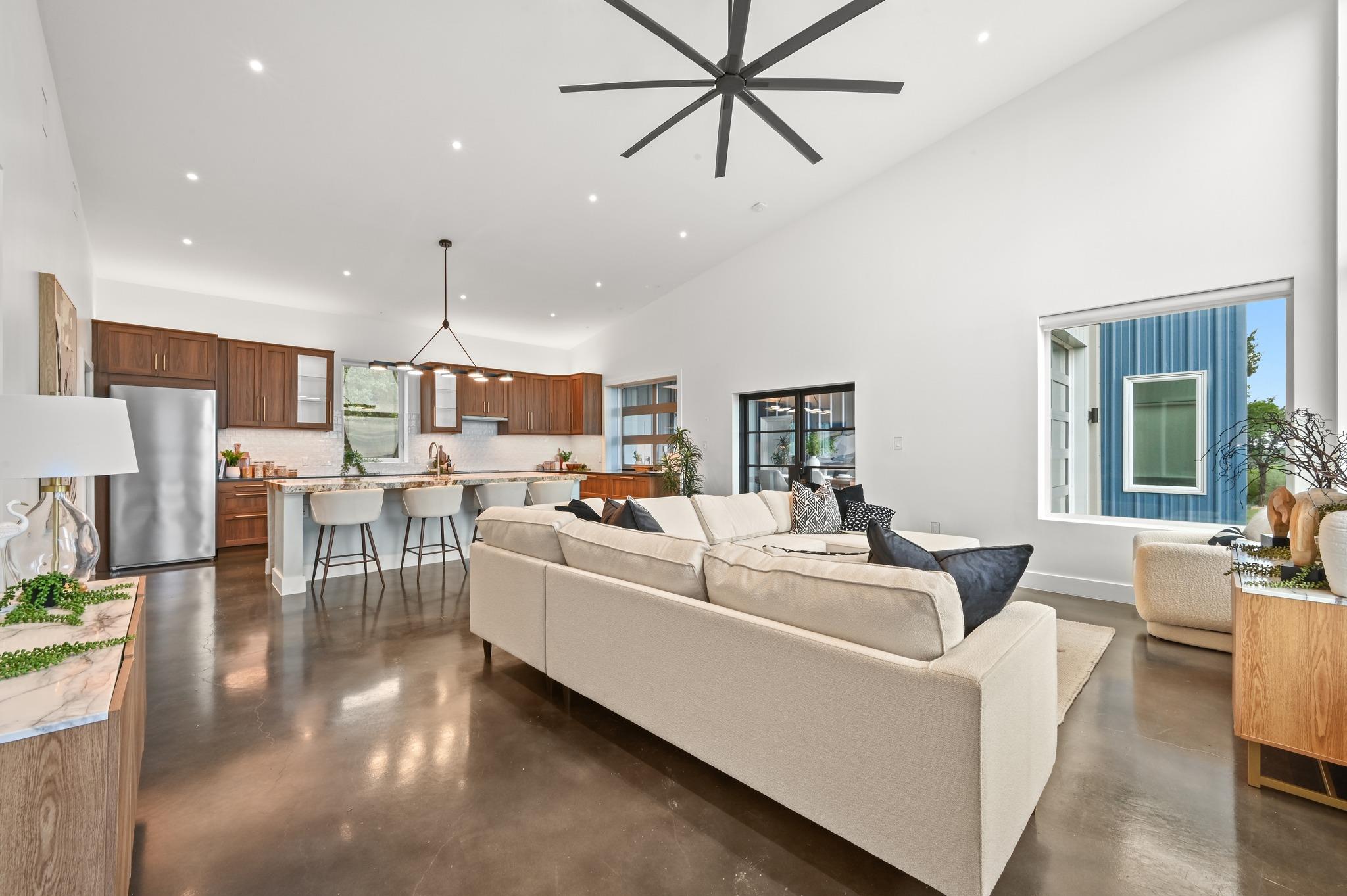 2300 Stagecoach Ranch LOOP # B
