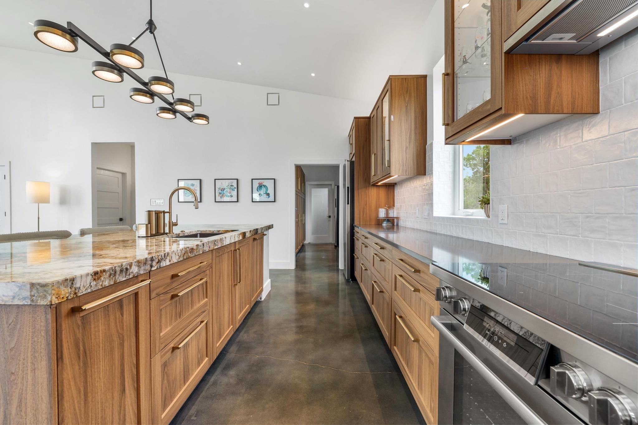 2300 Stagecoach Ranch LOOP # B