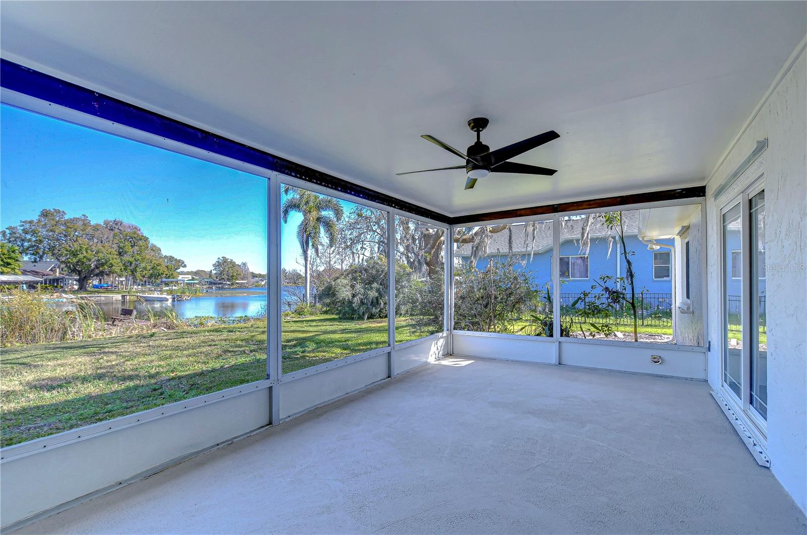 3046 LAKE PADGETT DR