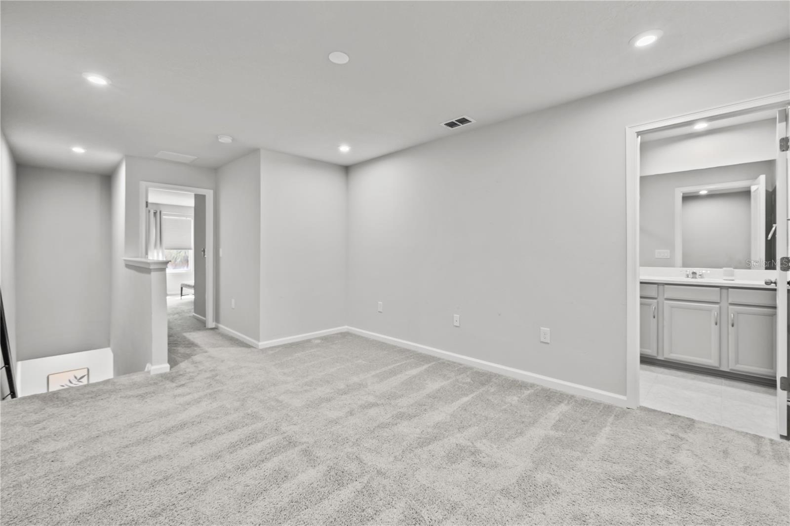 2579 MINDFUL WAY