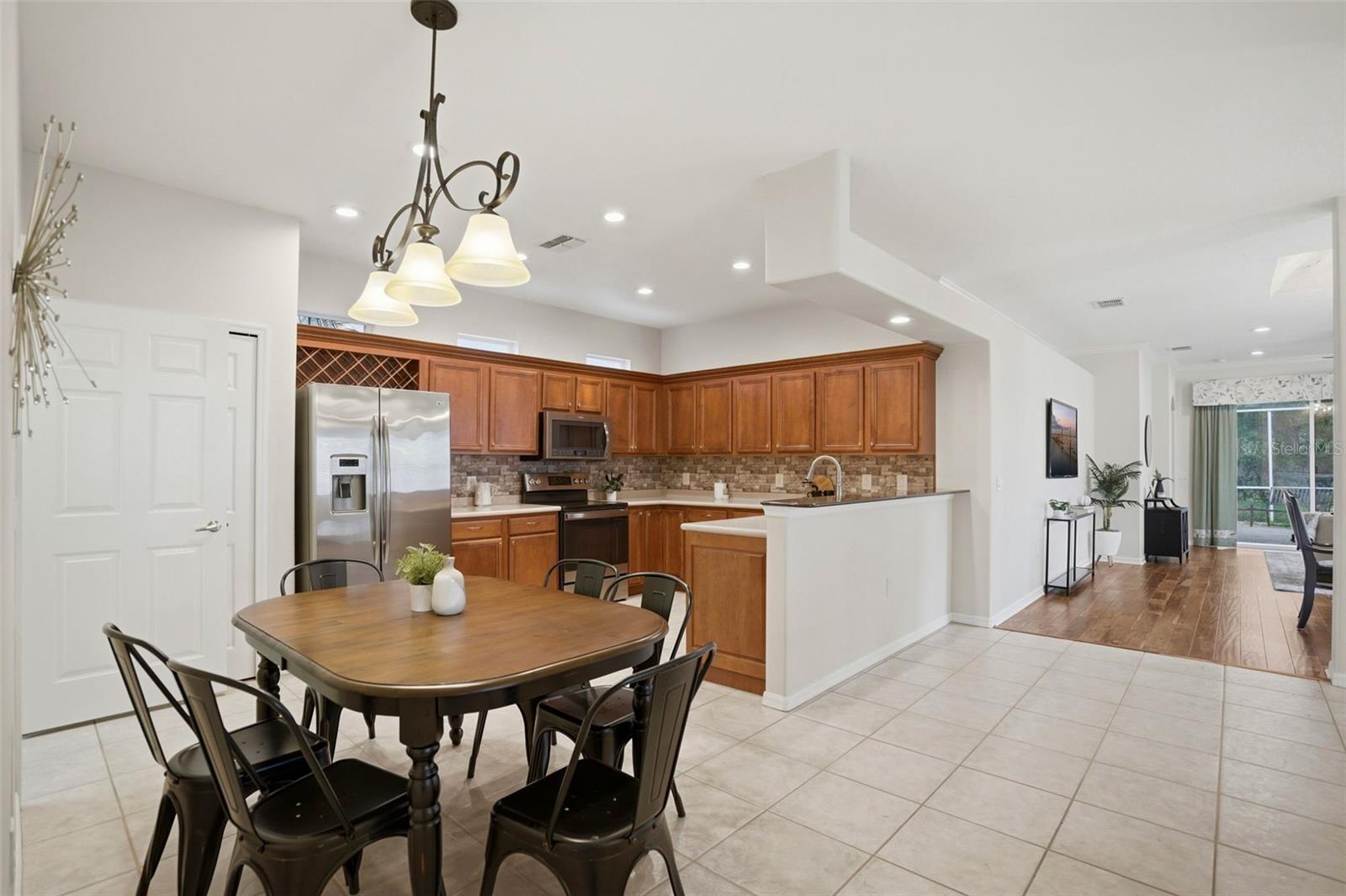 8005 SHADDOCK PL