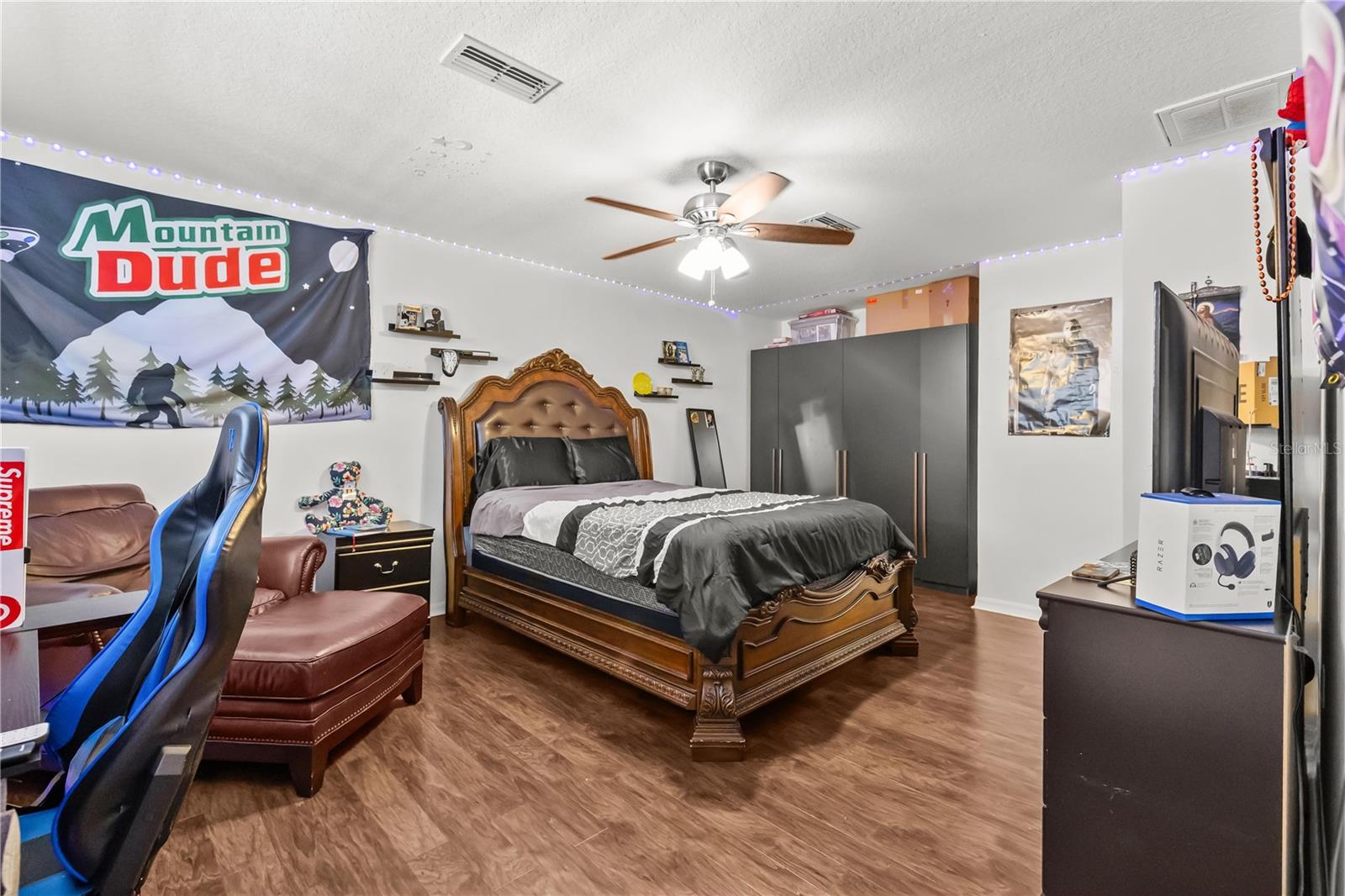 2652 TOTTENHAM DR