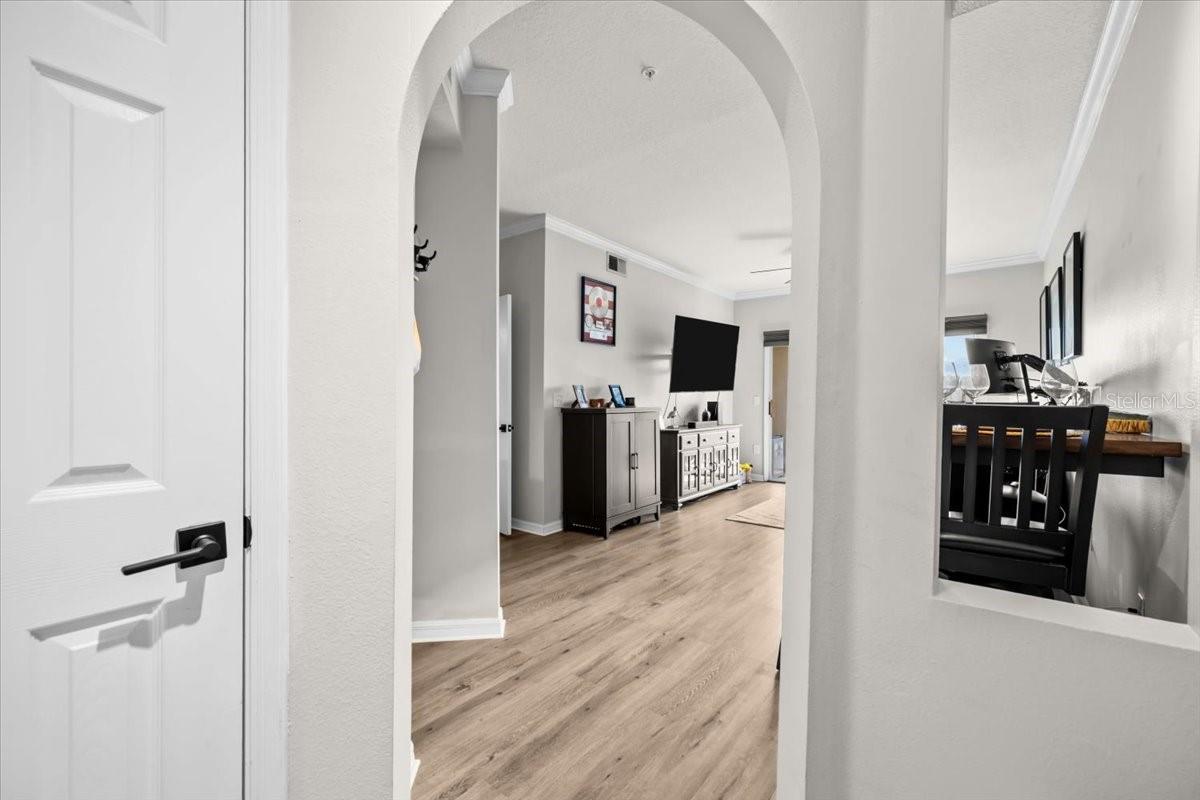 501 KNIGHTS RUN AVE #2109