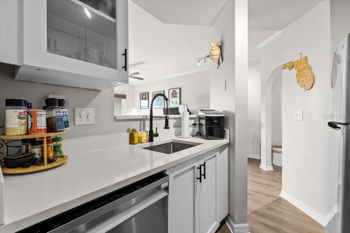 501 KNIGHTS RUN AVE #2109