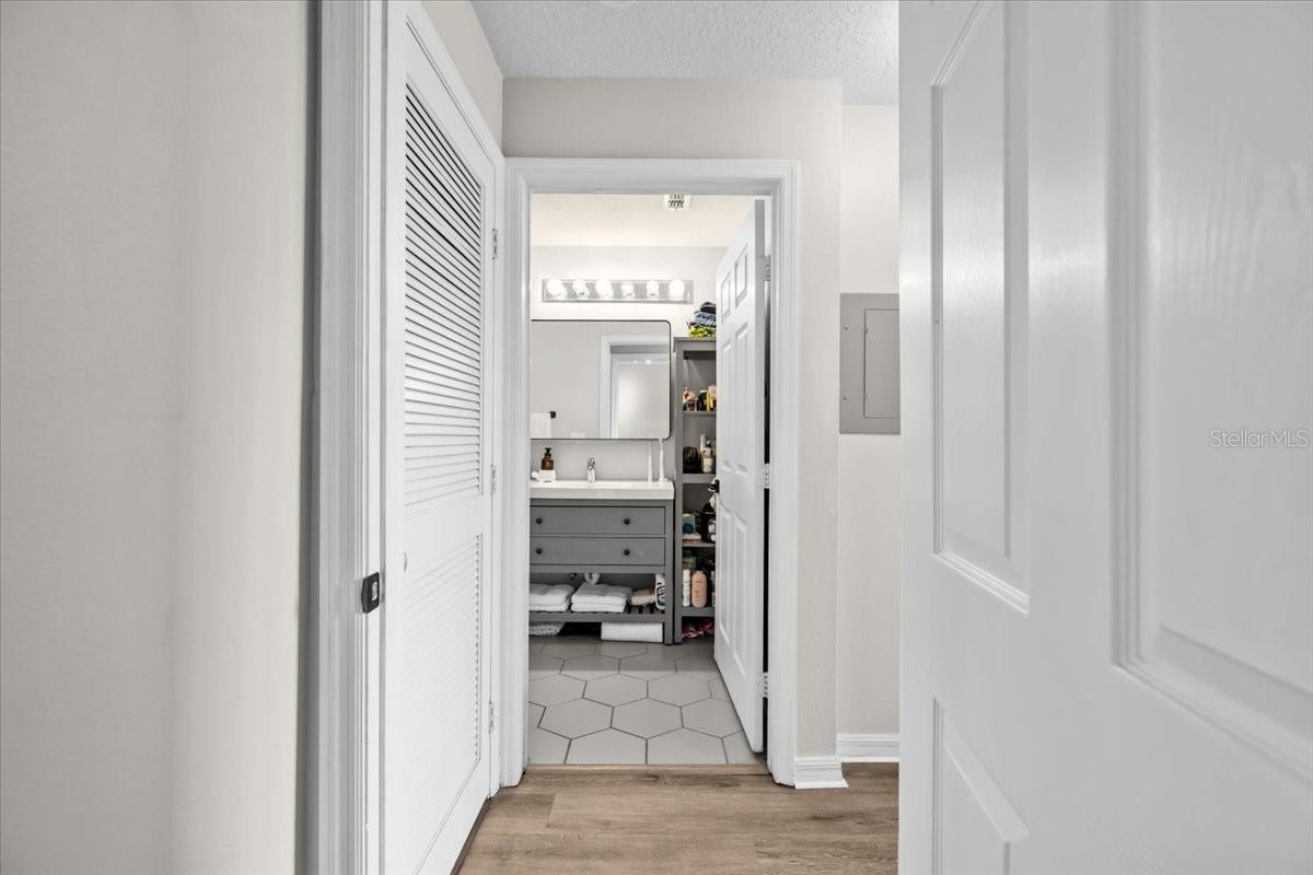 501 KNIGHTS RUN AVE #2109