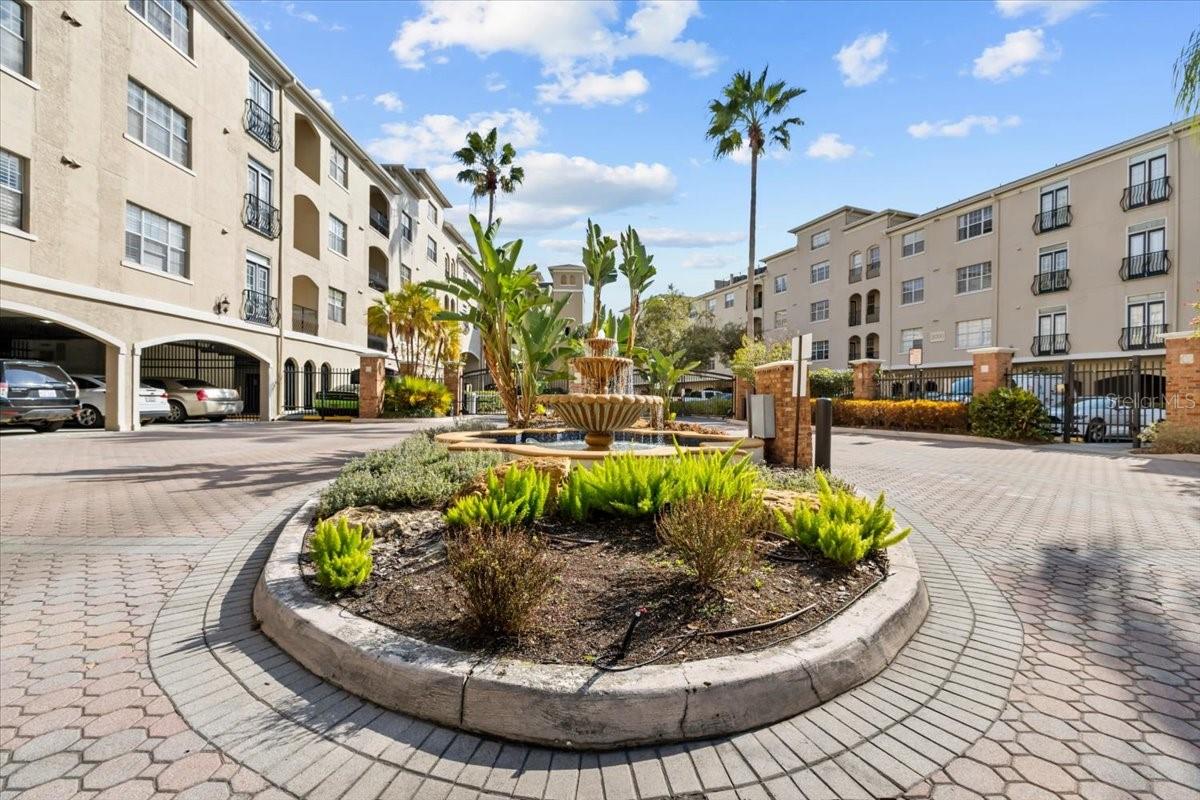 501 KNIGHTS RUN AVE #2109