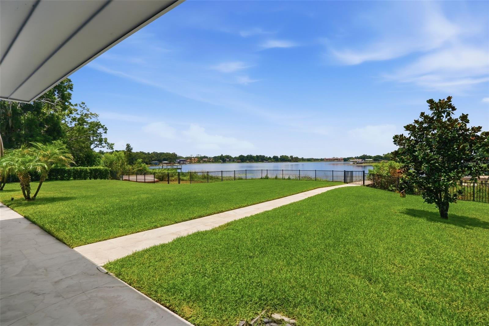 2821 LINTHICUM PL