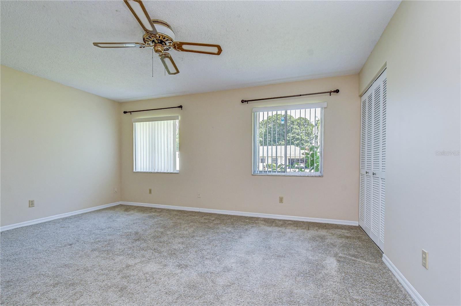 14012 CASCADE LN