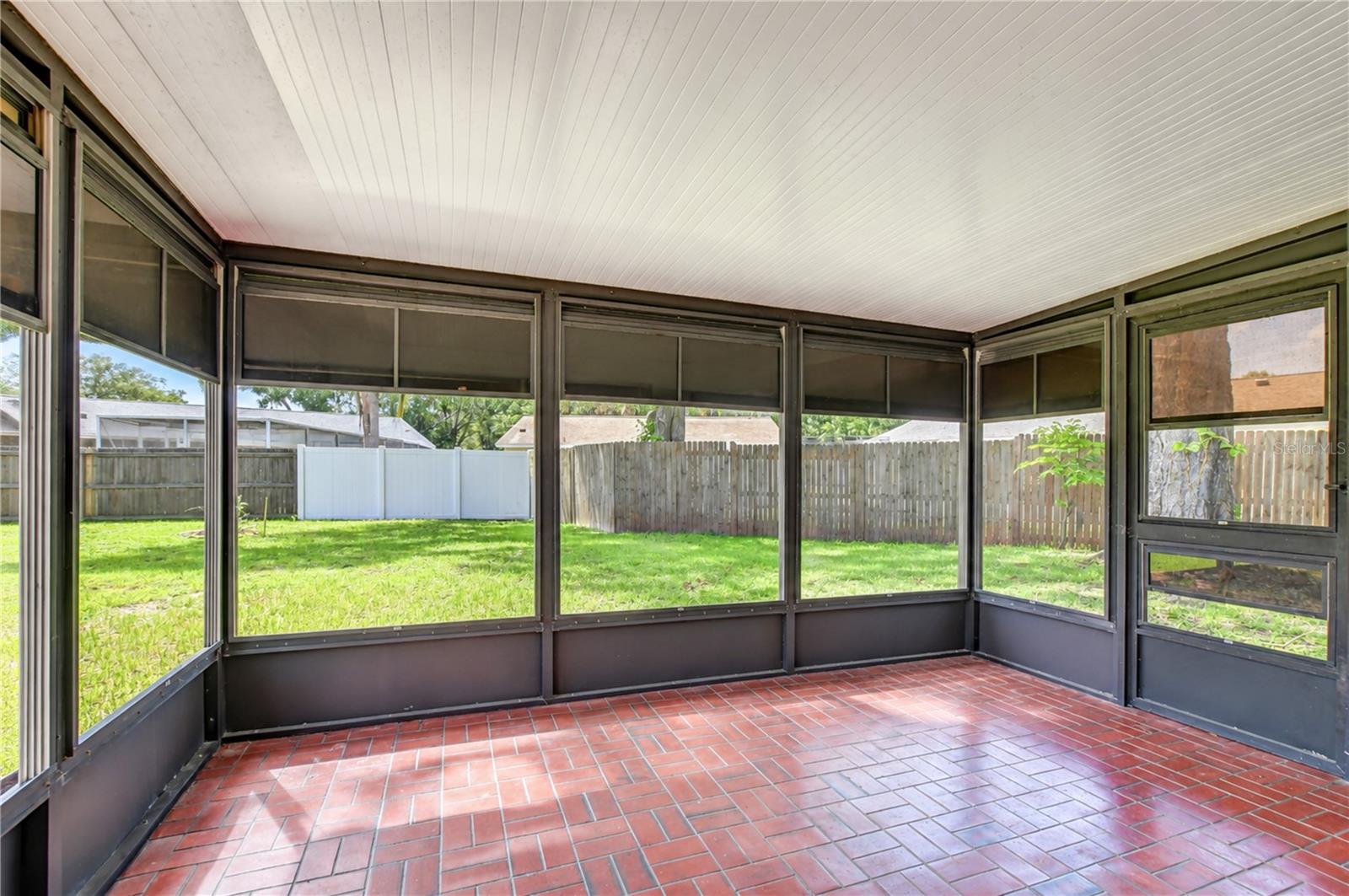 14012 CASCADE LN