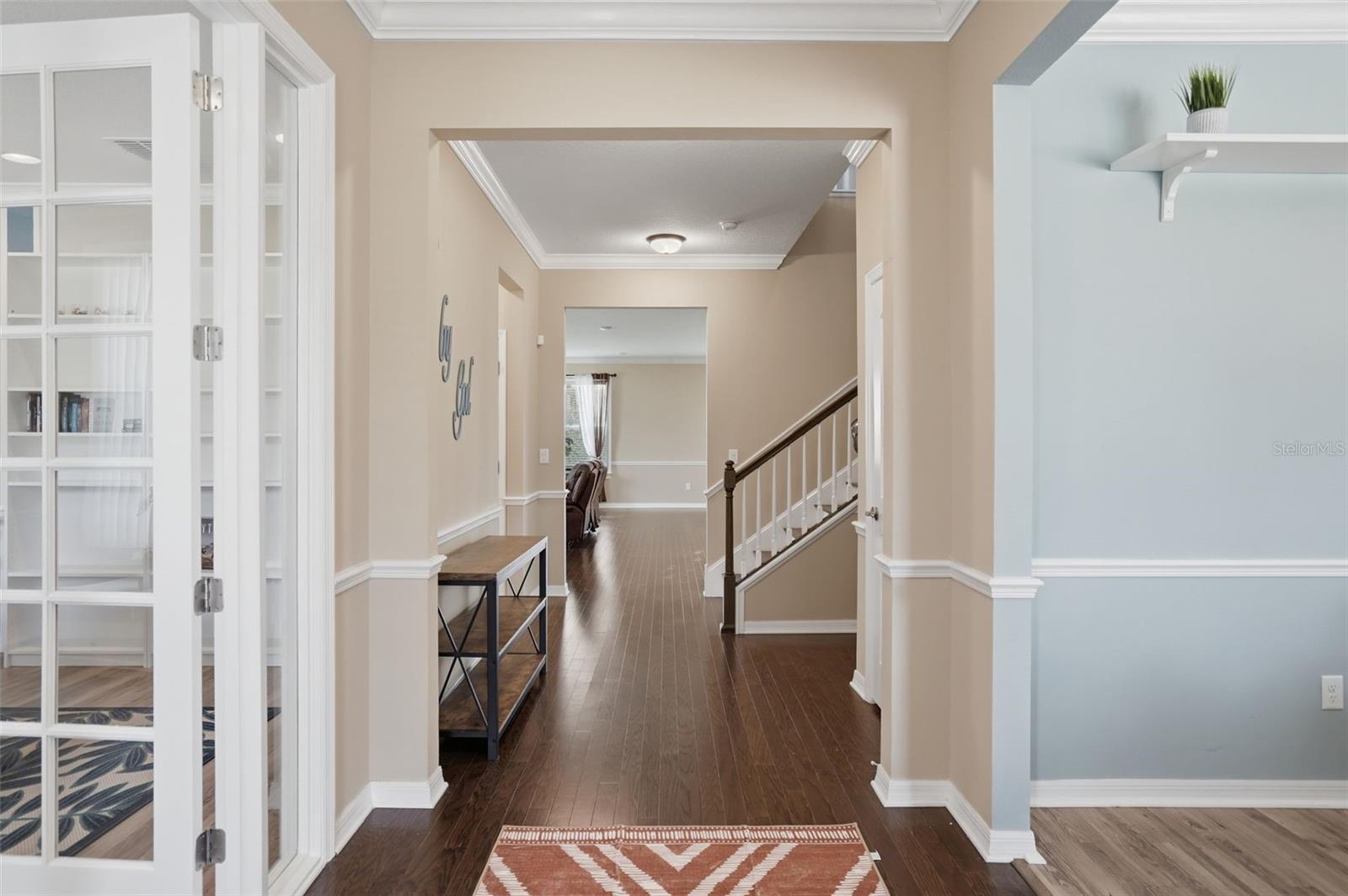 9307 PARISIAN CT