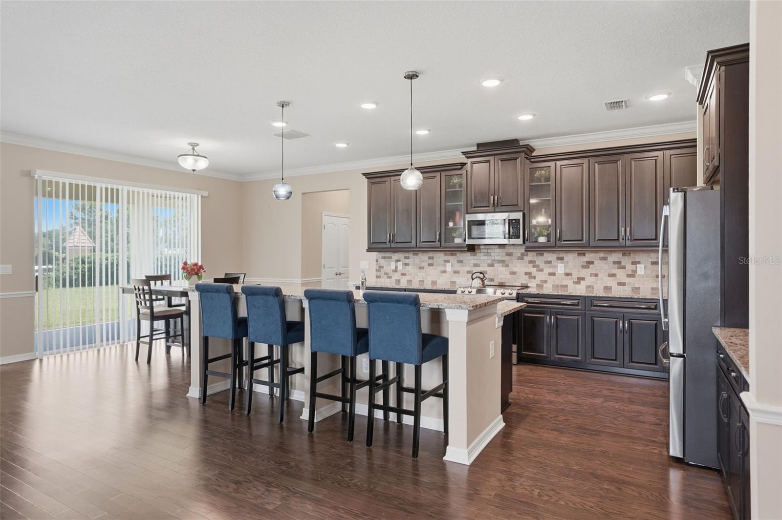 9307 PARISIAN CT