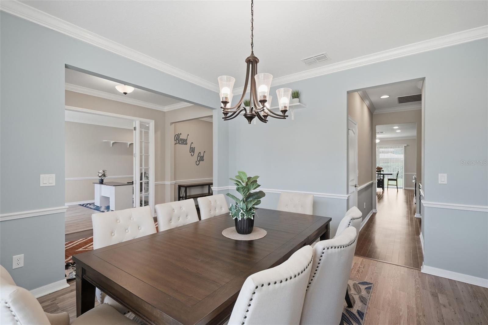 9307 PARISIAN CT