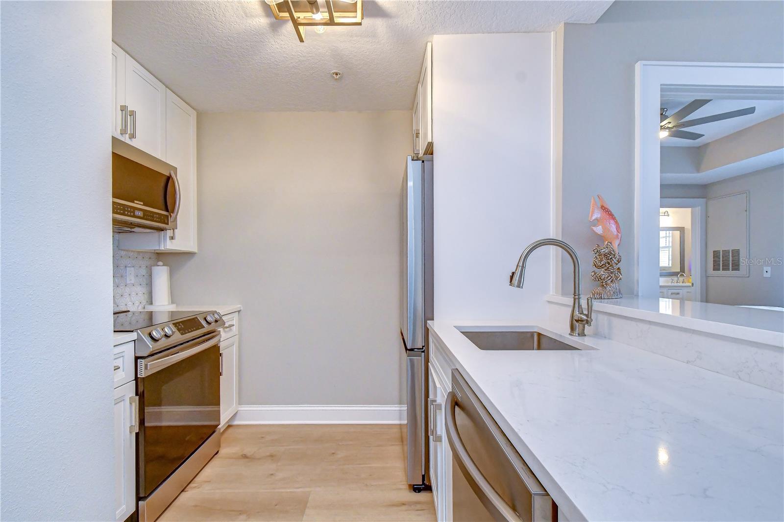 800 S DAKOTA AVE #121