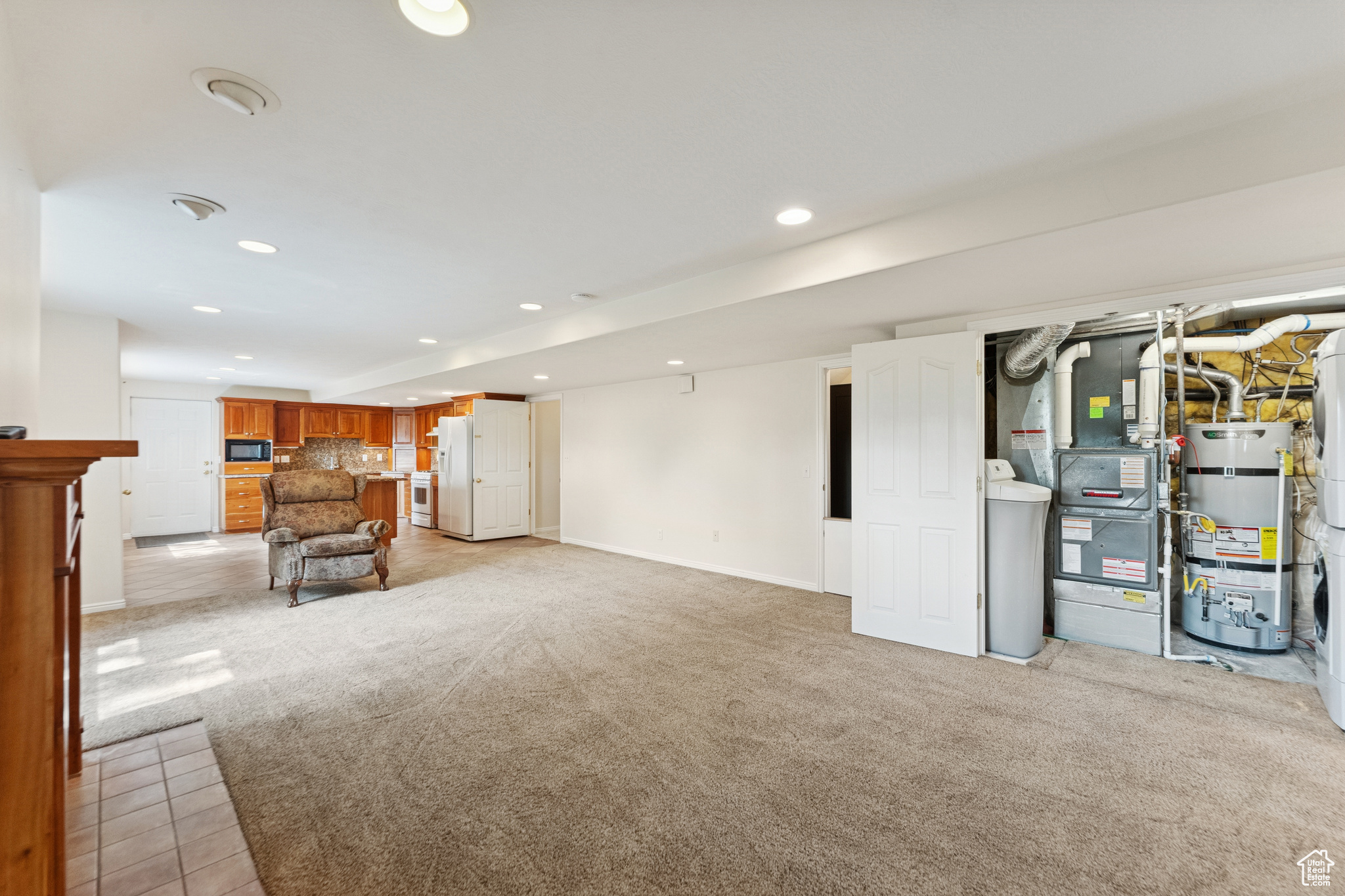 889 W ROCKHILL CV CV