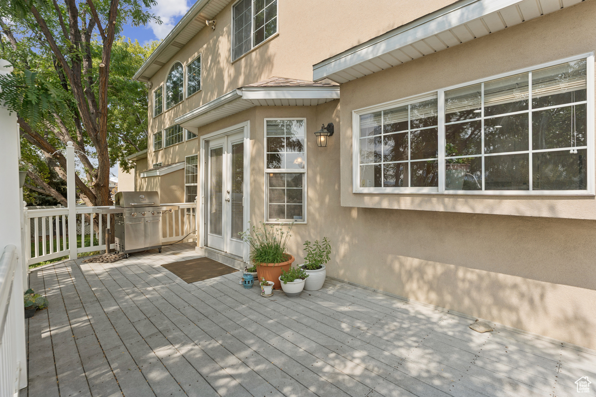 889 W ROCKHILL CV CV