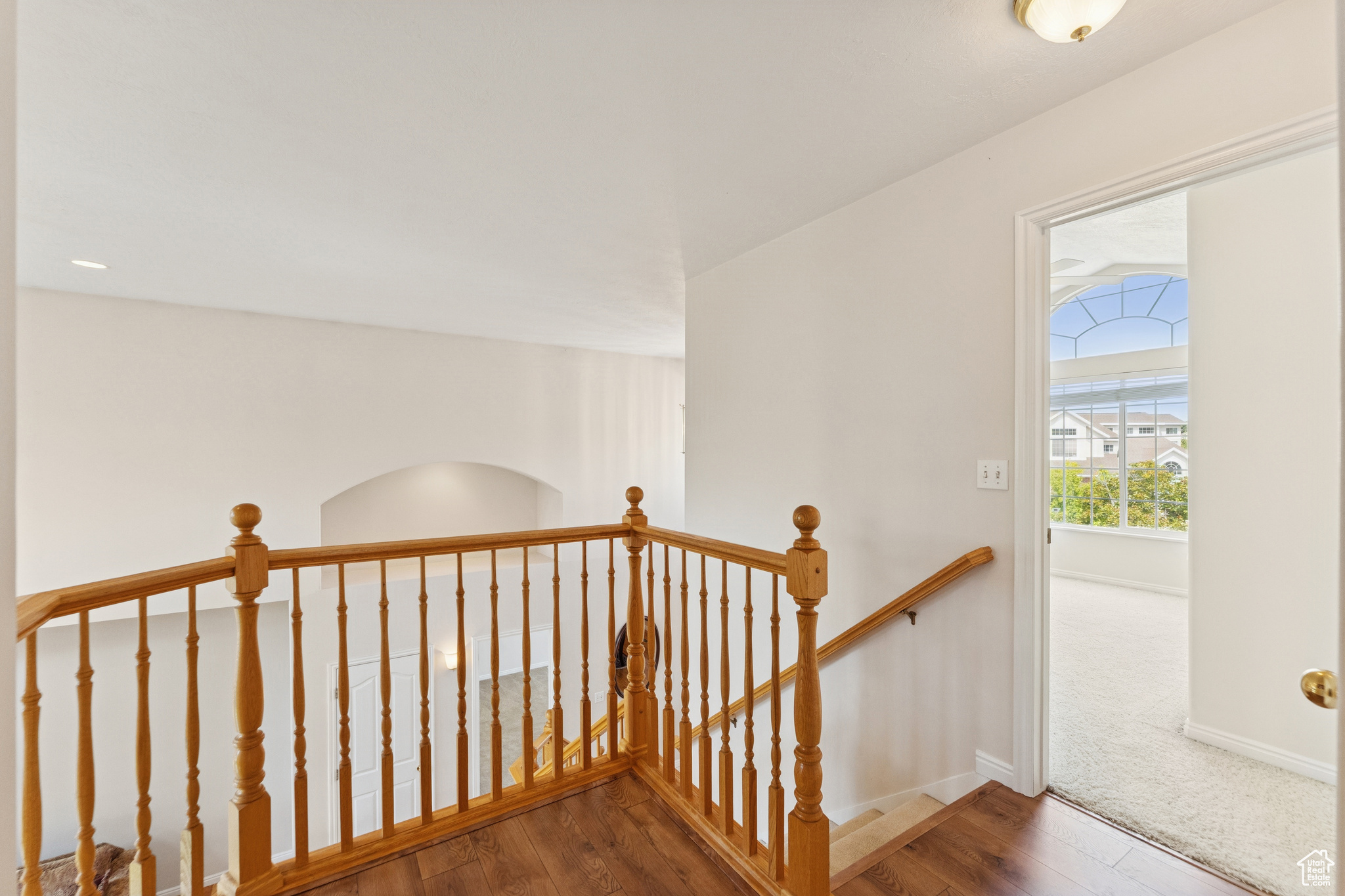 889 W ROCKHILL CV CV