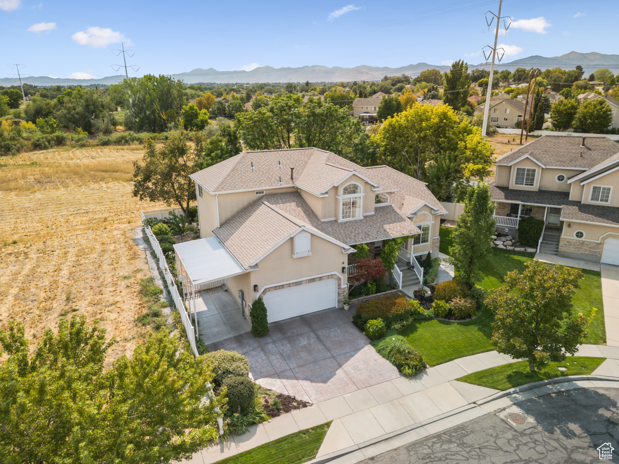 889 W ROCKHILL CV CV