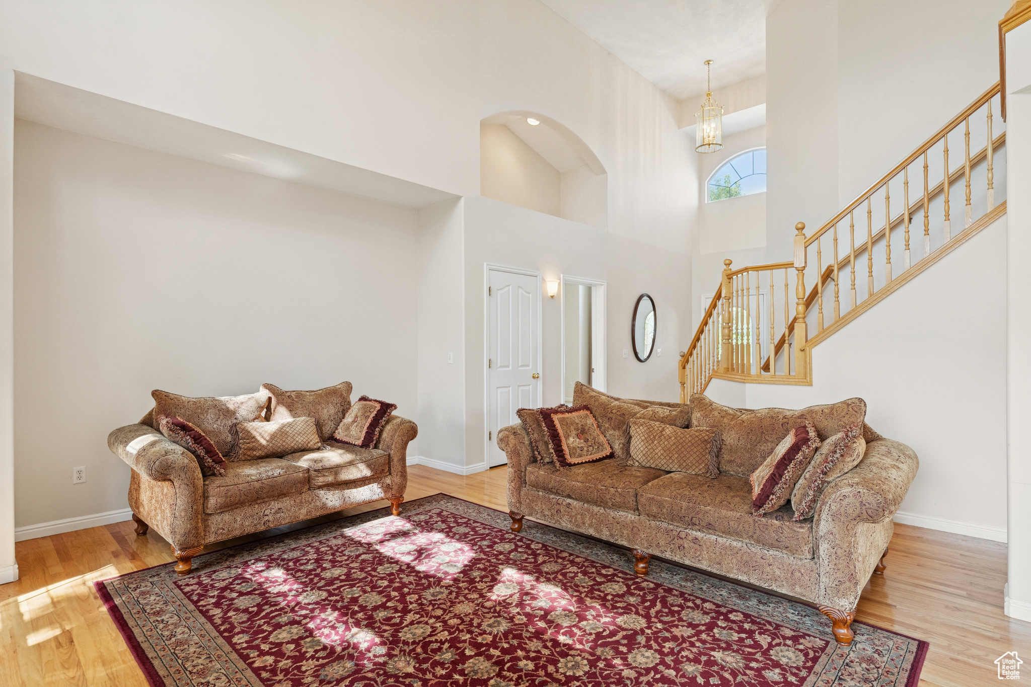 889 W ROCKHILL CV CV