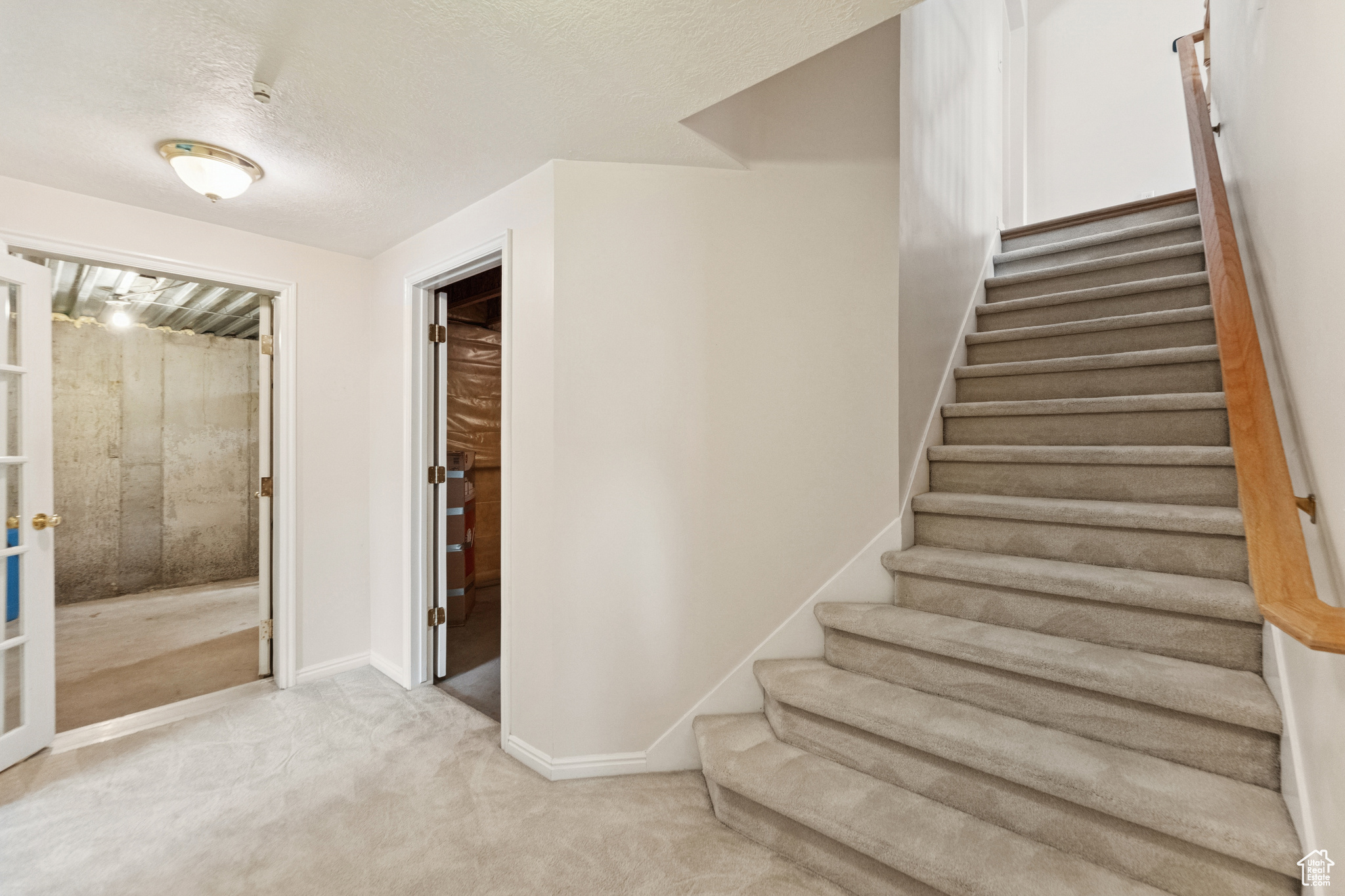 889 W ROCKHILL CV CV