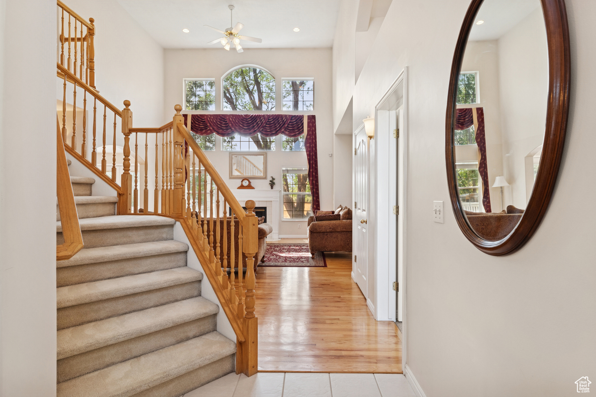 889 W ROCKHILL CV CV