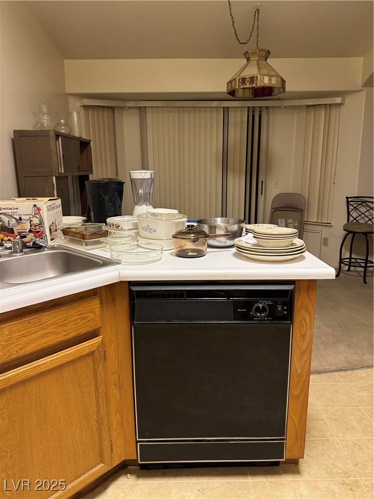 4382 Valley Regal Way