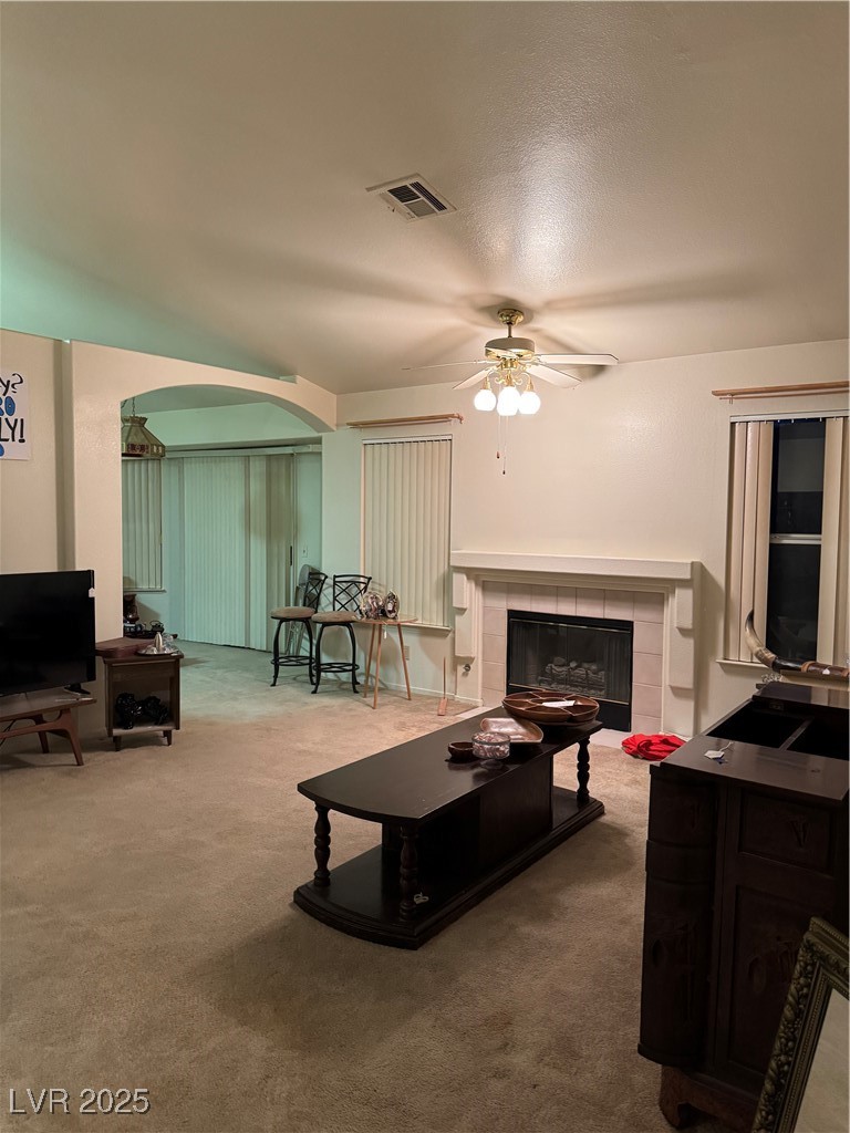 4382 Valley Regal Way