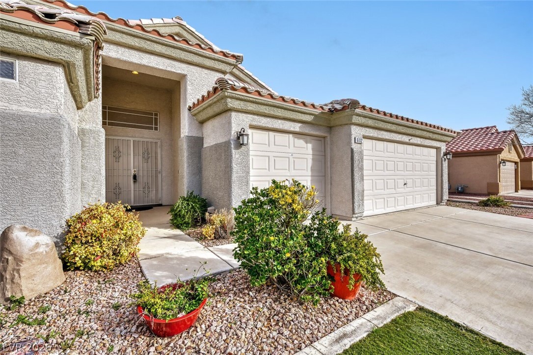 6112 Resort Ridge Street