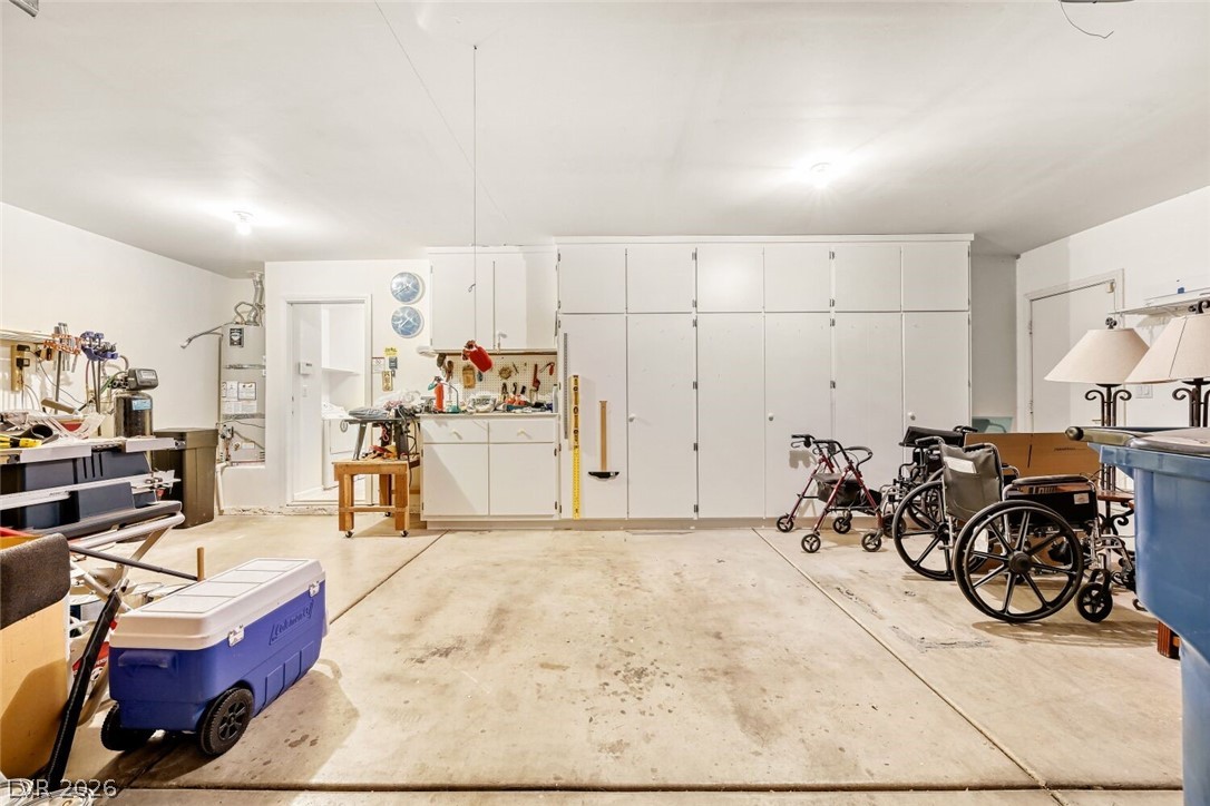 6112 Resort Ridge Street