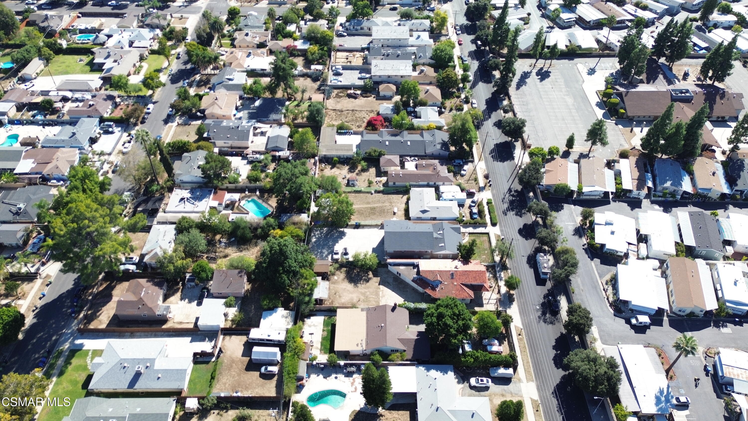 10956 Columbus Avenue, Mission Hills (San Fernando)