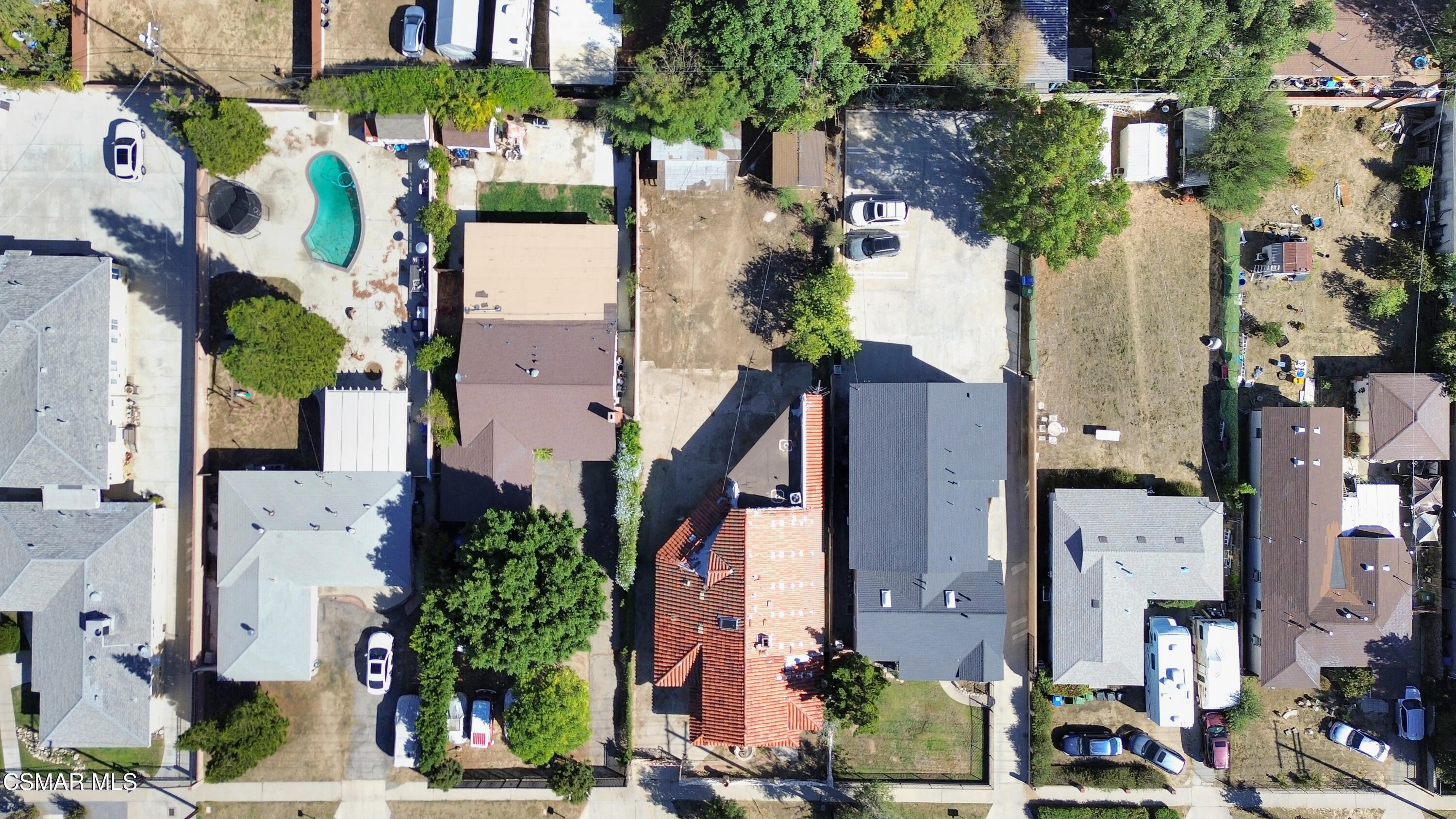 10956 Columbus Avenue, Mission Hills (San Fernando)