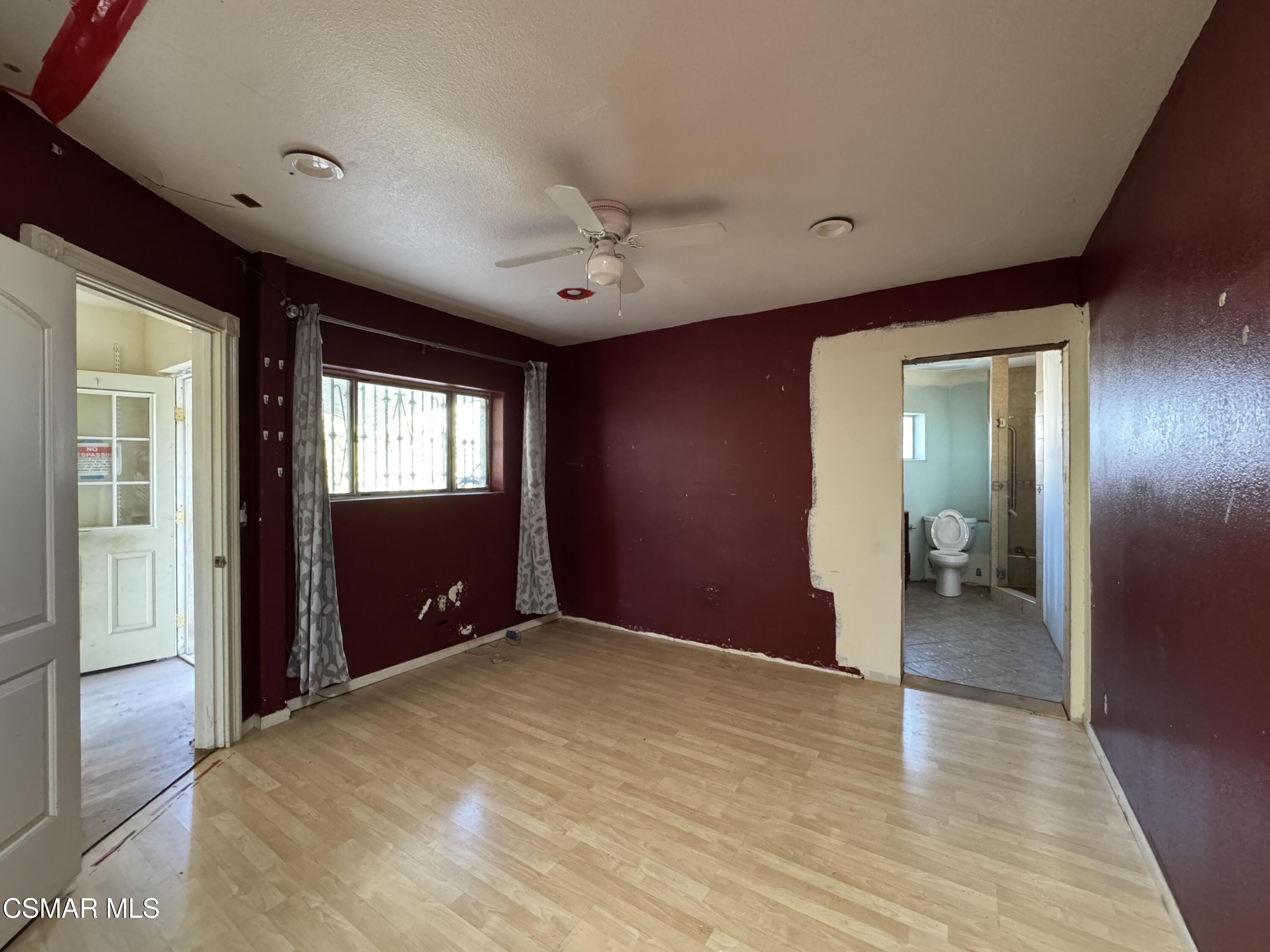 10956 Columbus Avenue, Mission Hills (San Fernando)