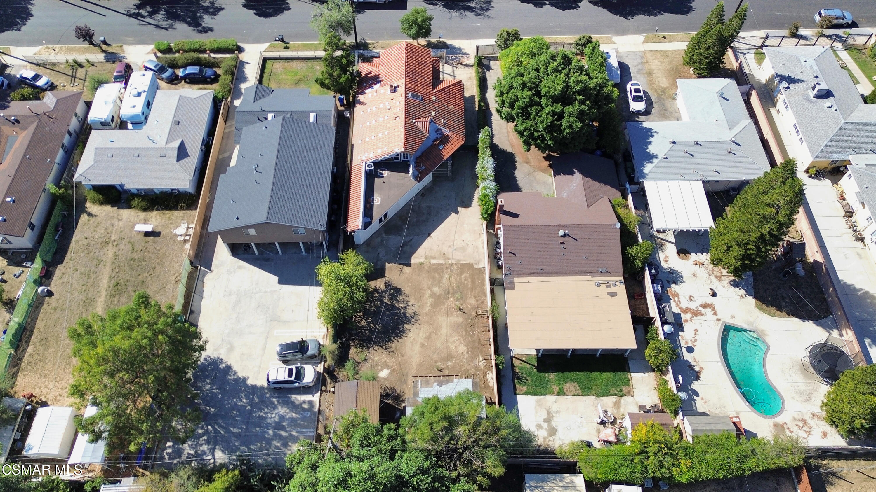 10956 Columbus Avenue, Mission Hills (San Fernando)