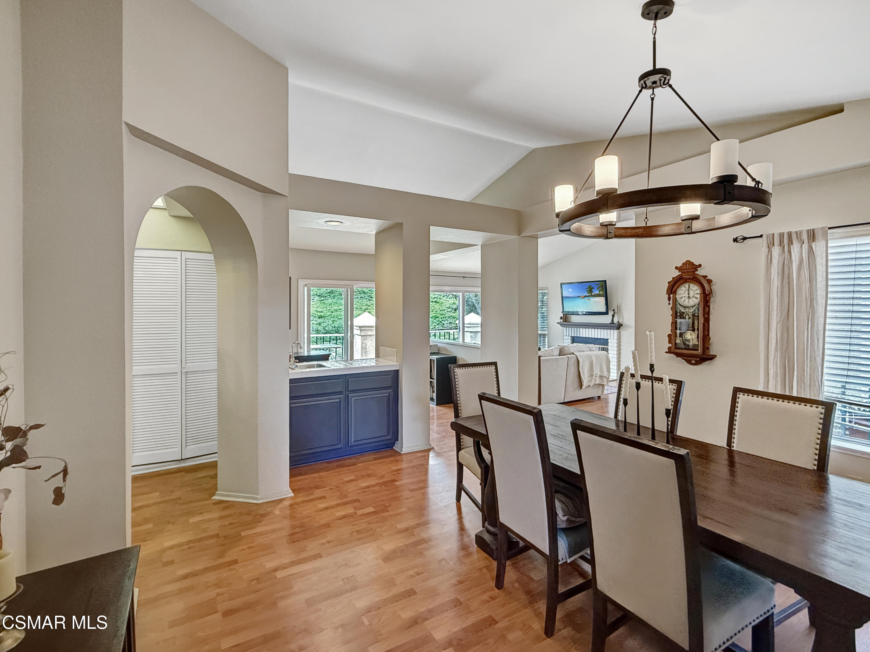 264 Ridgeton Lane, B