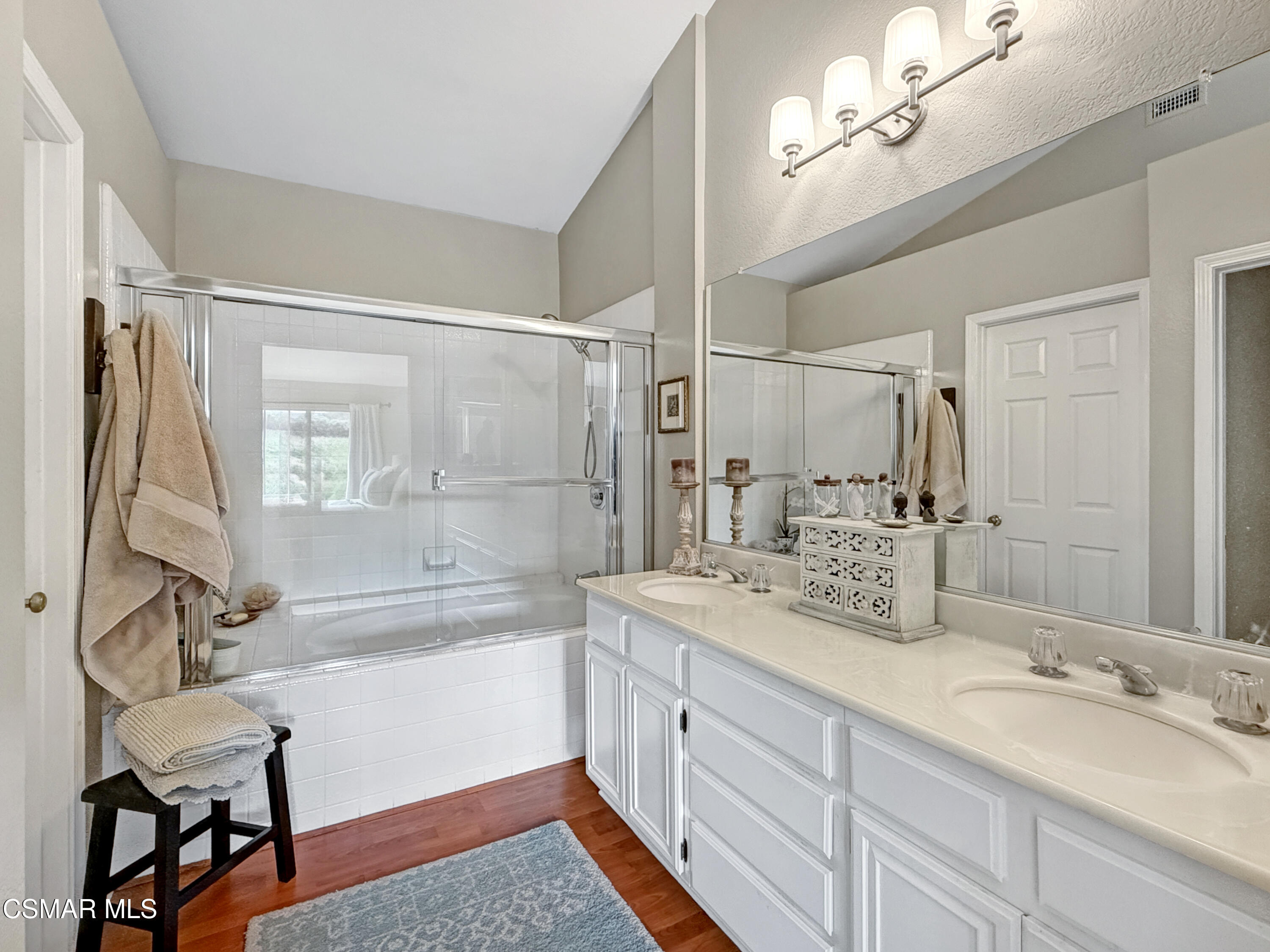 264 Ridgeton Lane, B