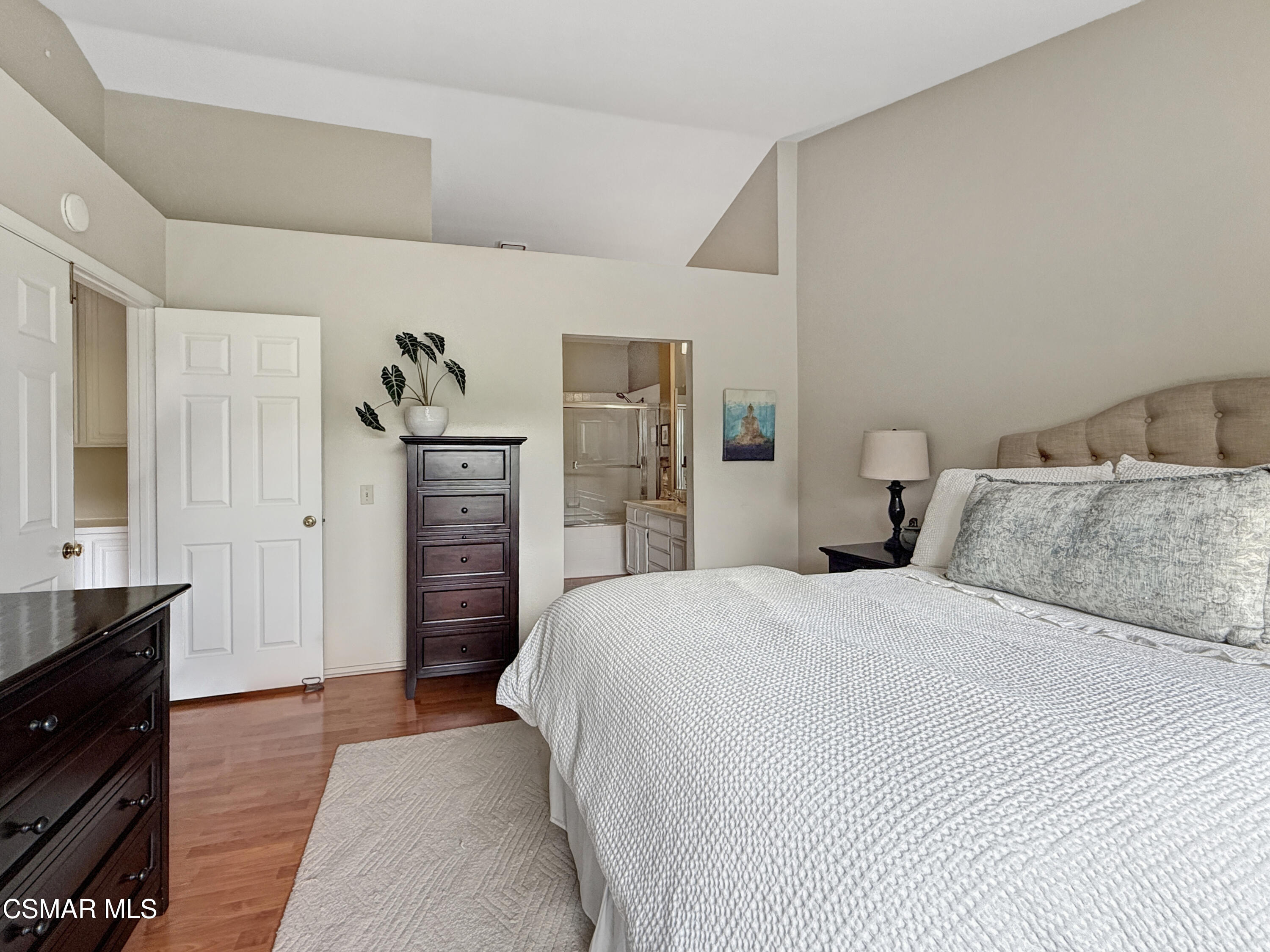 264 Ridgeton Lane, B