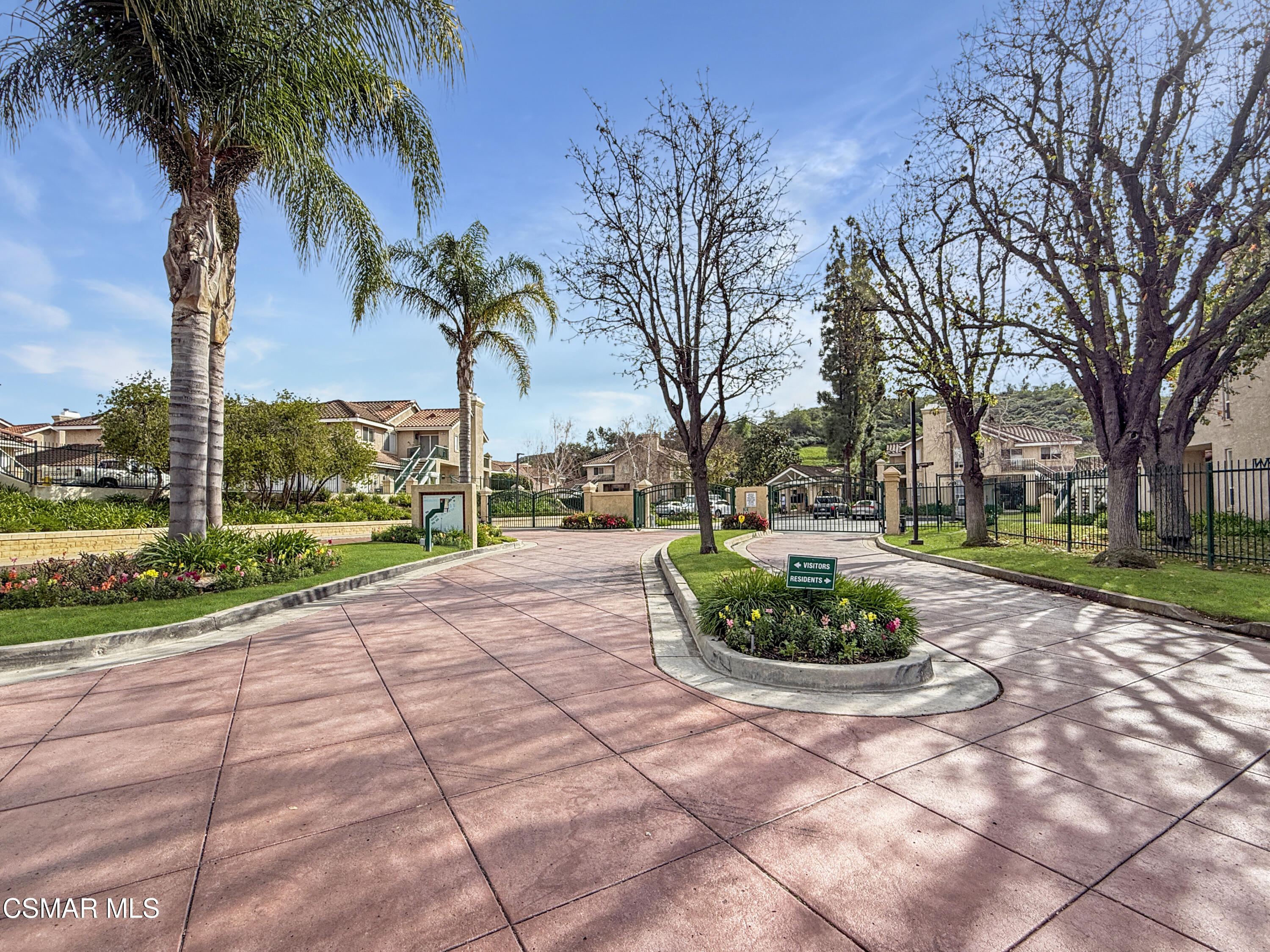 264 Ridgeton Lane, B