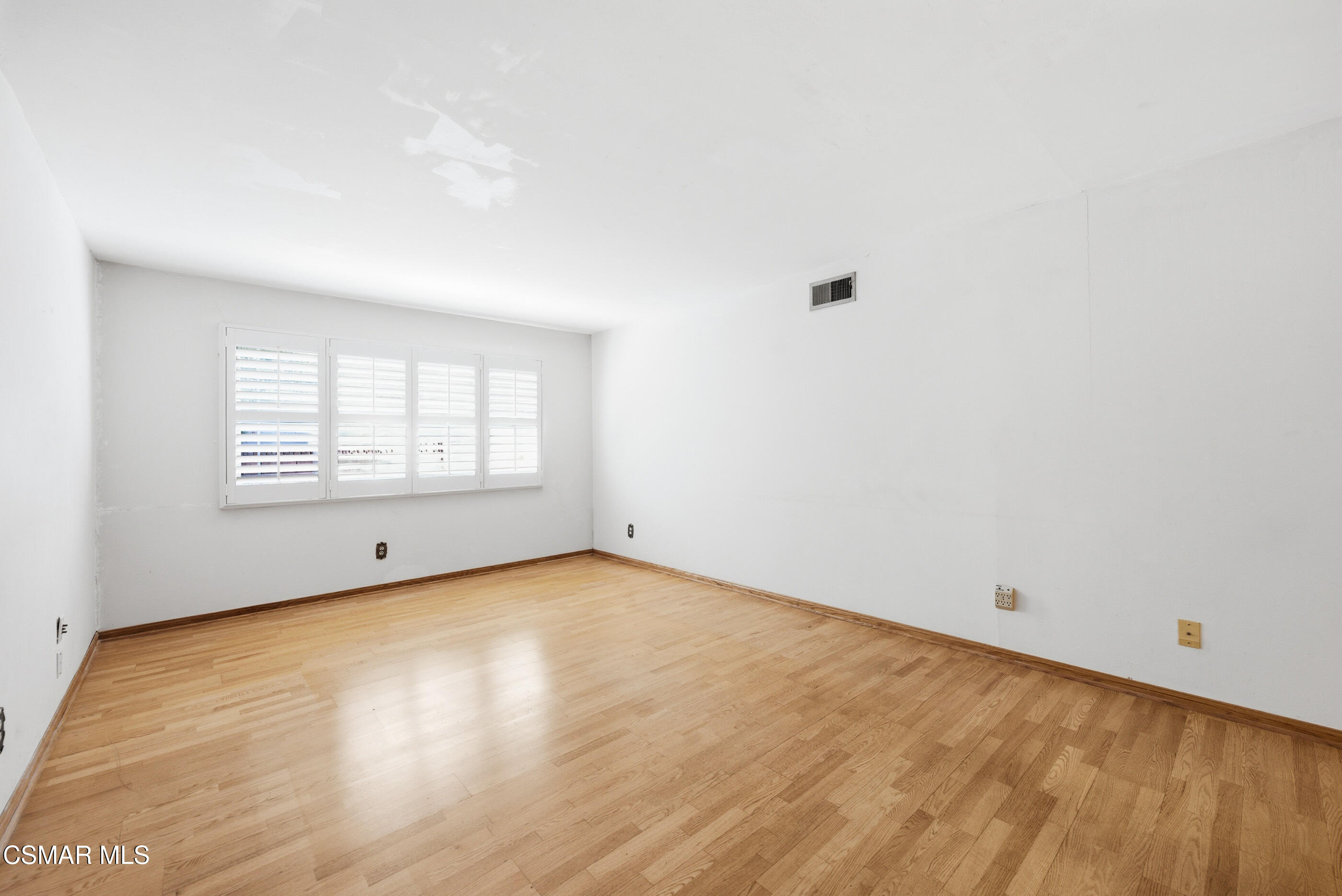 5915 Wheelhouse Lane