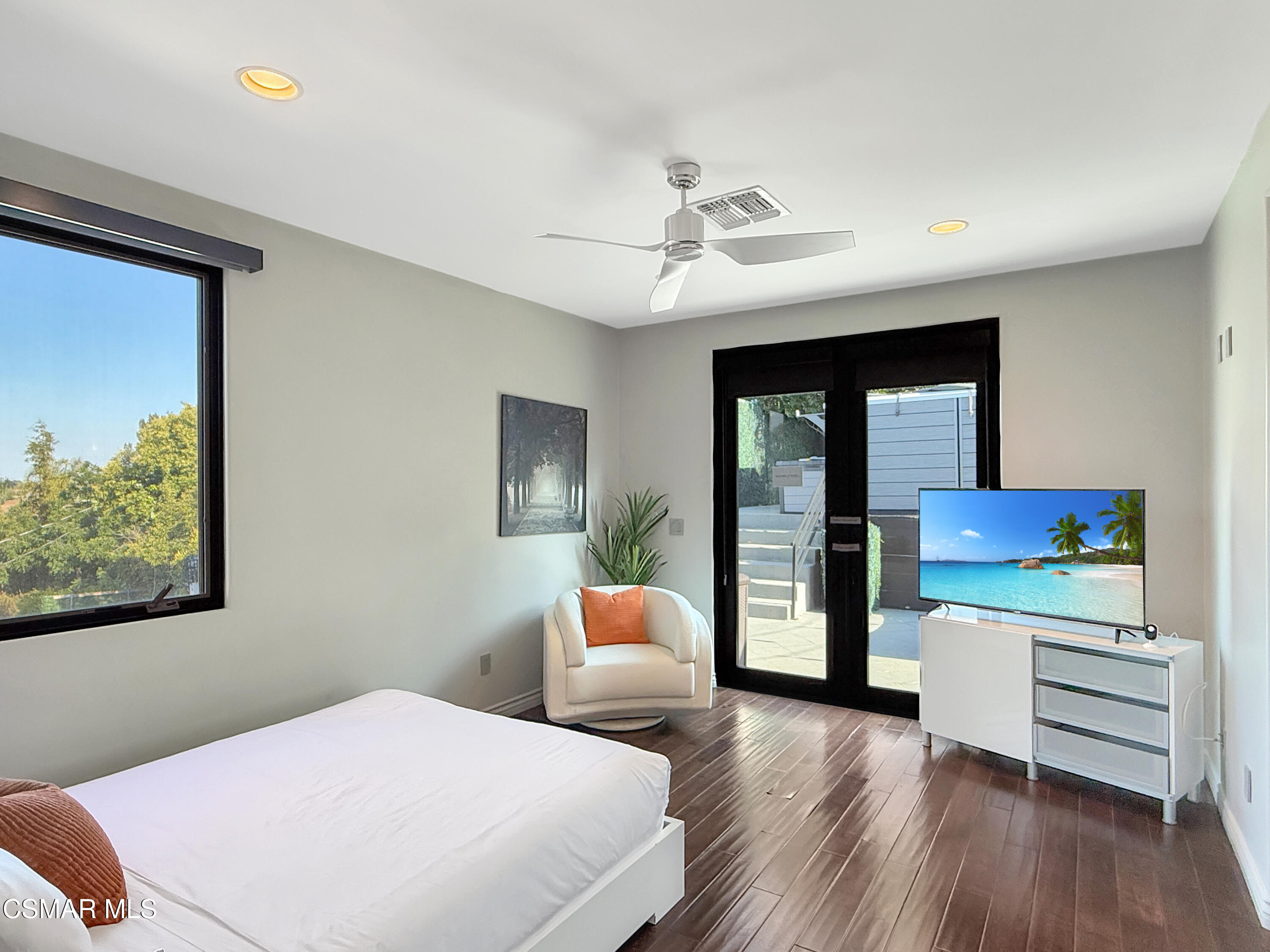 6930 Woodrow Wilson Drive