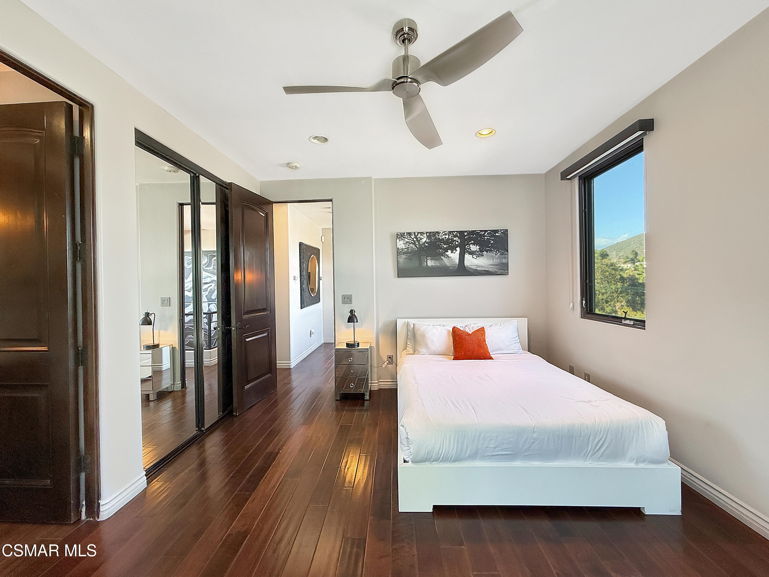 6930 Woodrow Wilson Drive