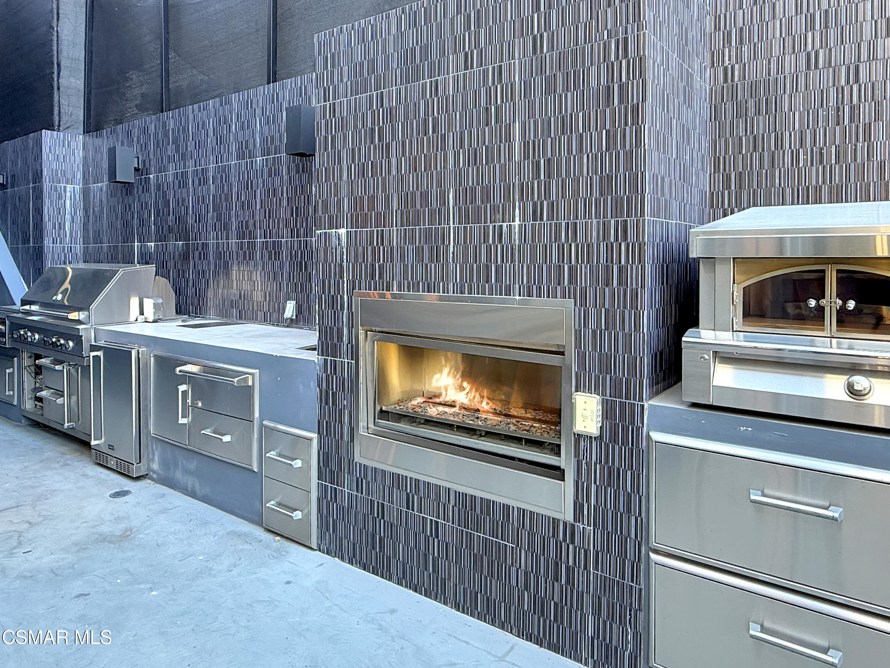 6930 Woodrow Wilson Drive