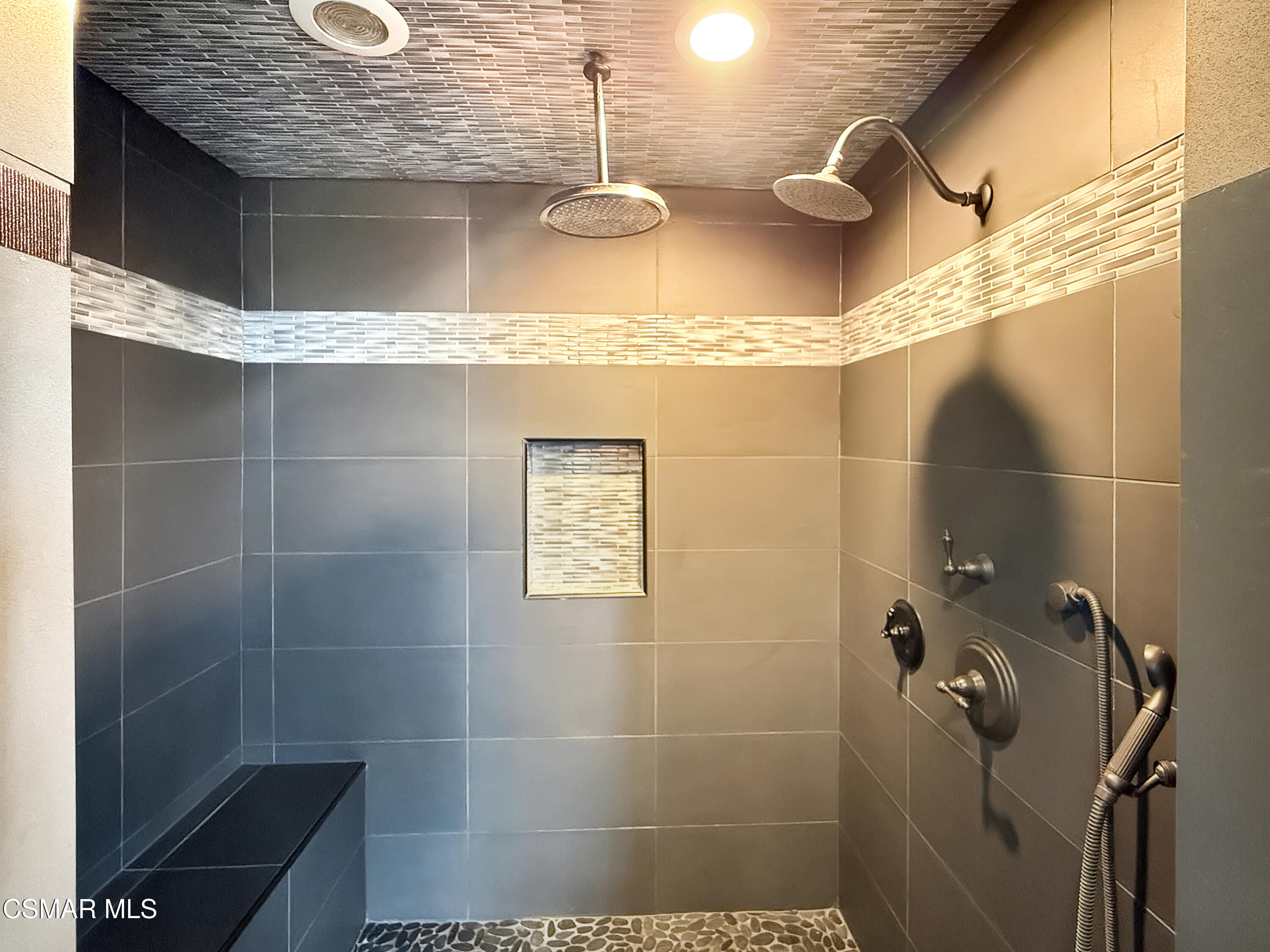 6930 Woodrow Wilson Drive