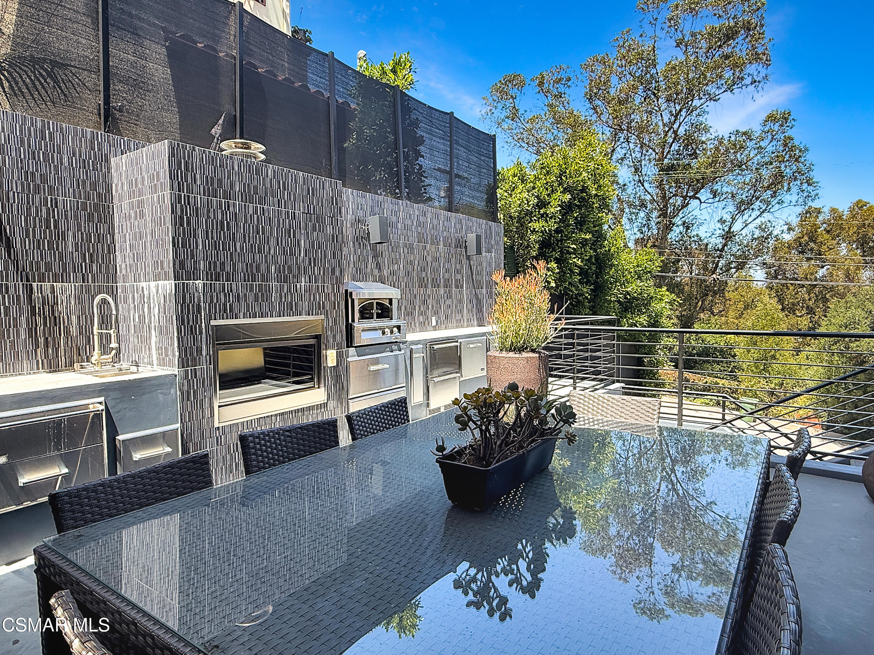 6930 Woodrow Wilson Drive