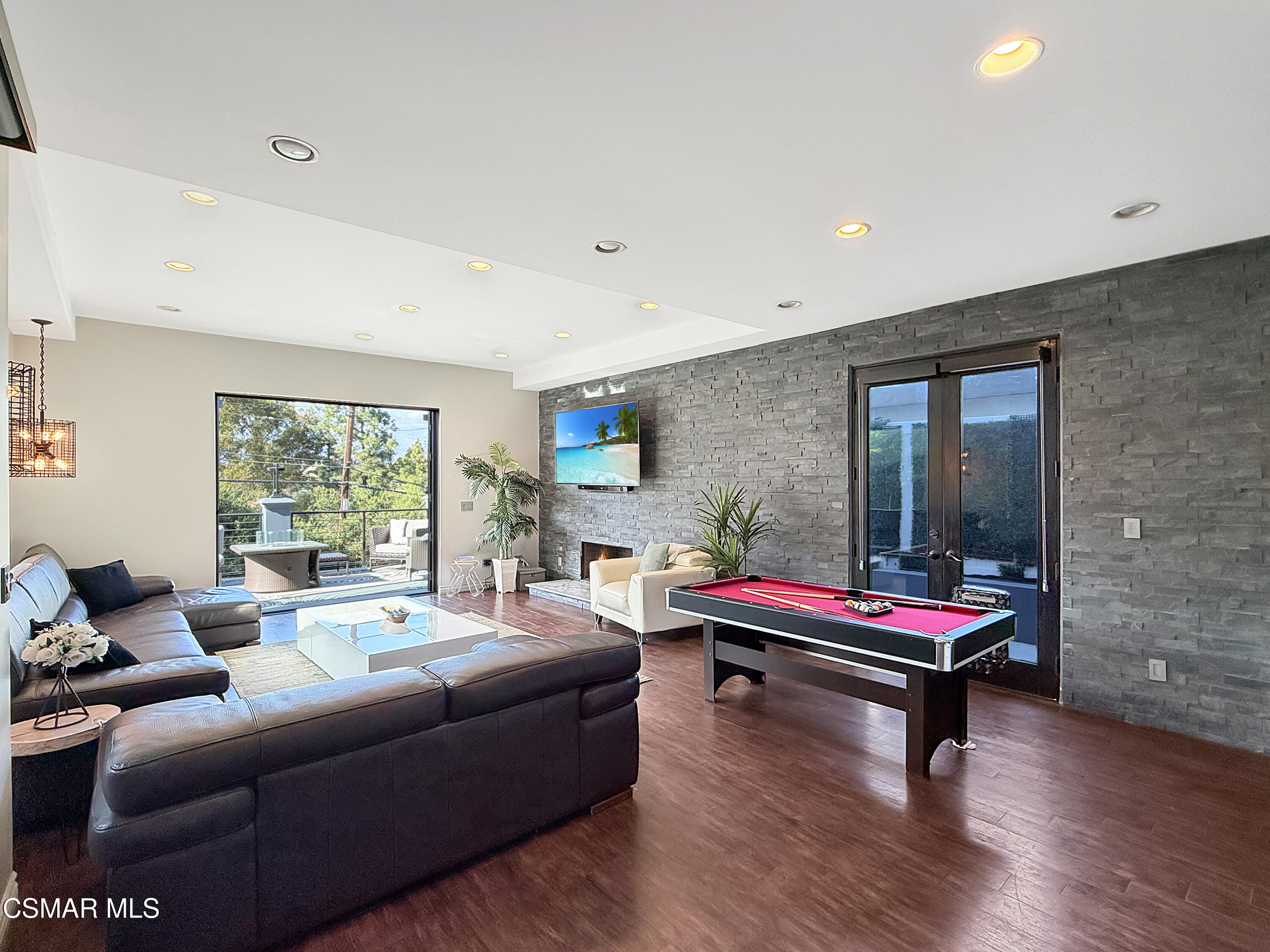 6930 Woodrow Wilson Drive