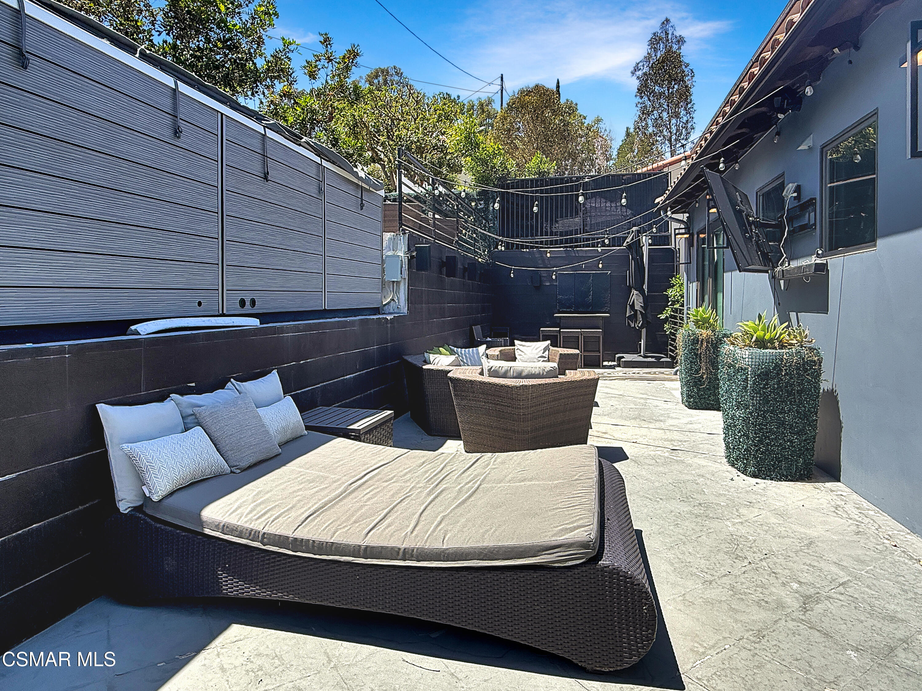 6930 Woodrow Wilson Drive