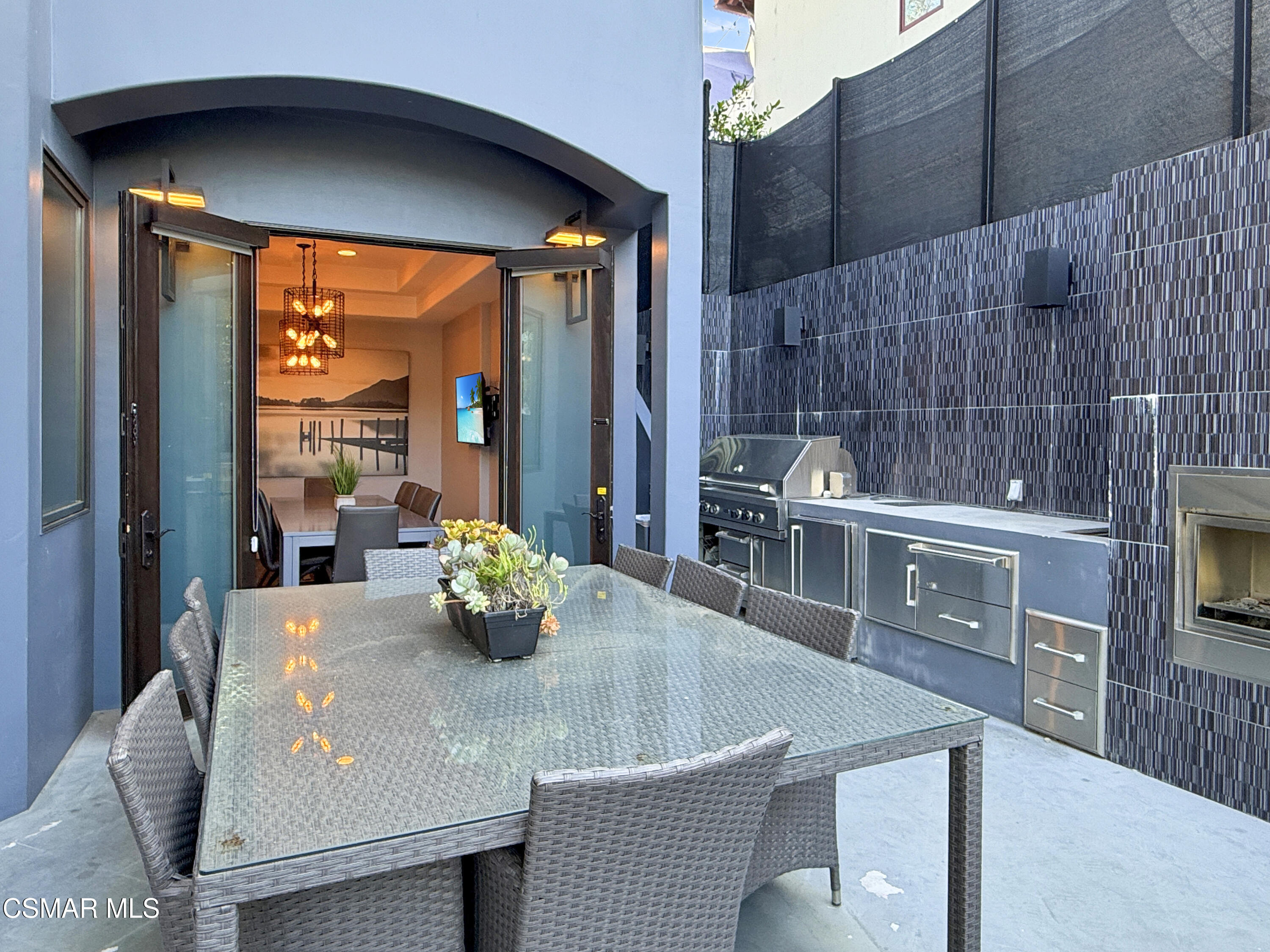 6930 Woodrow Wilson Drive