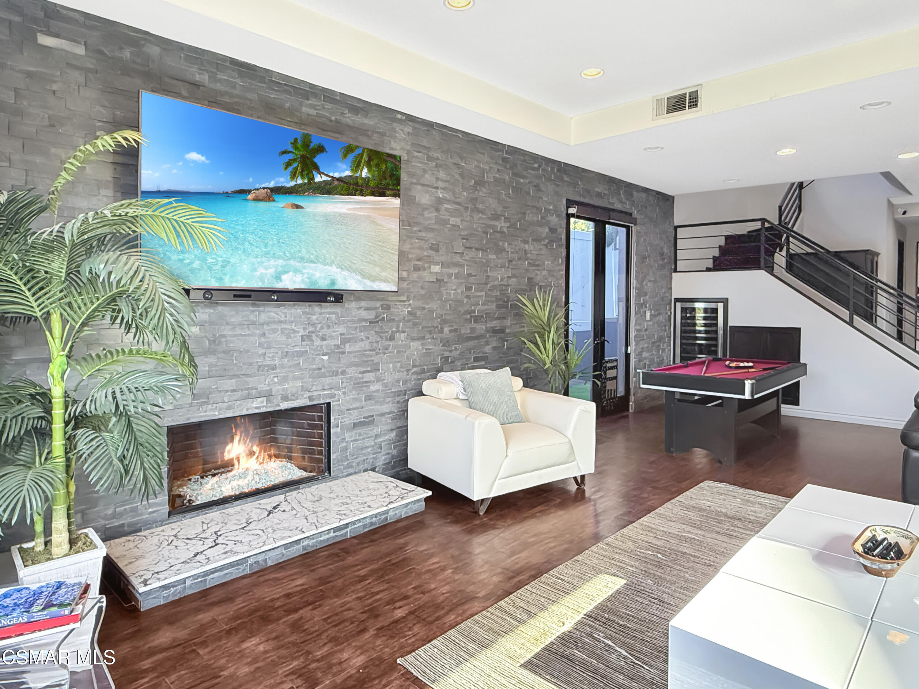 6930 Woodrow Wilson Drive